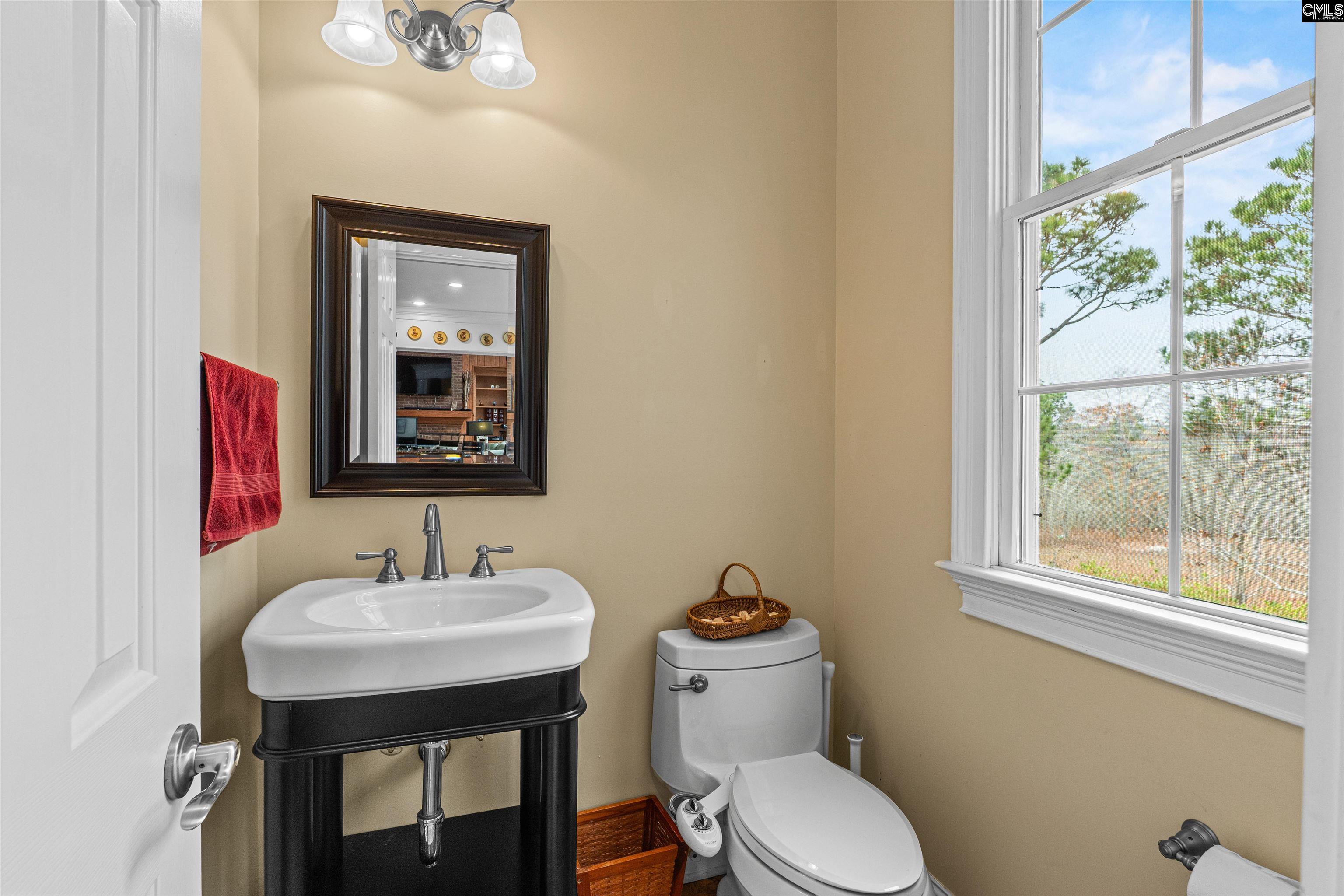 160 Hound Hollow Road Camden, SC 29020