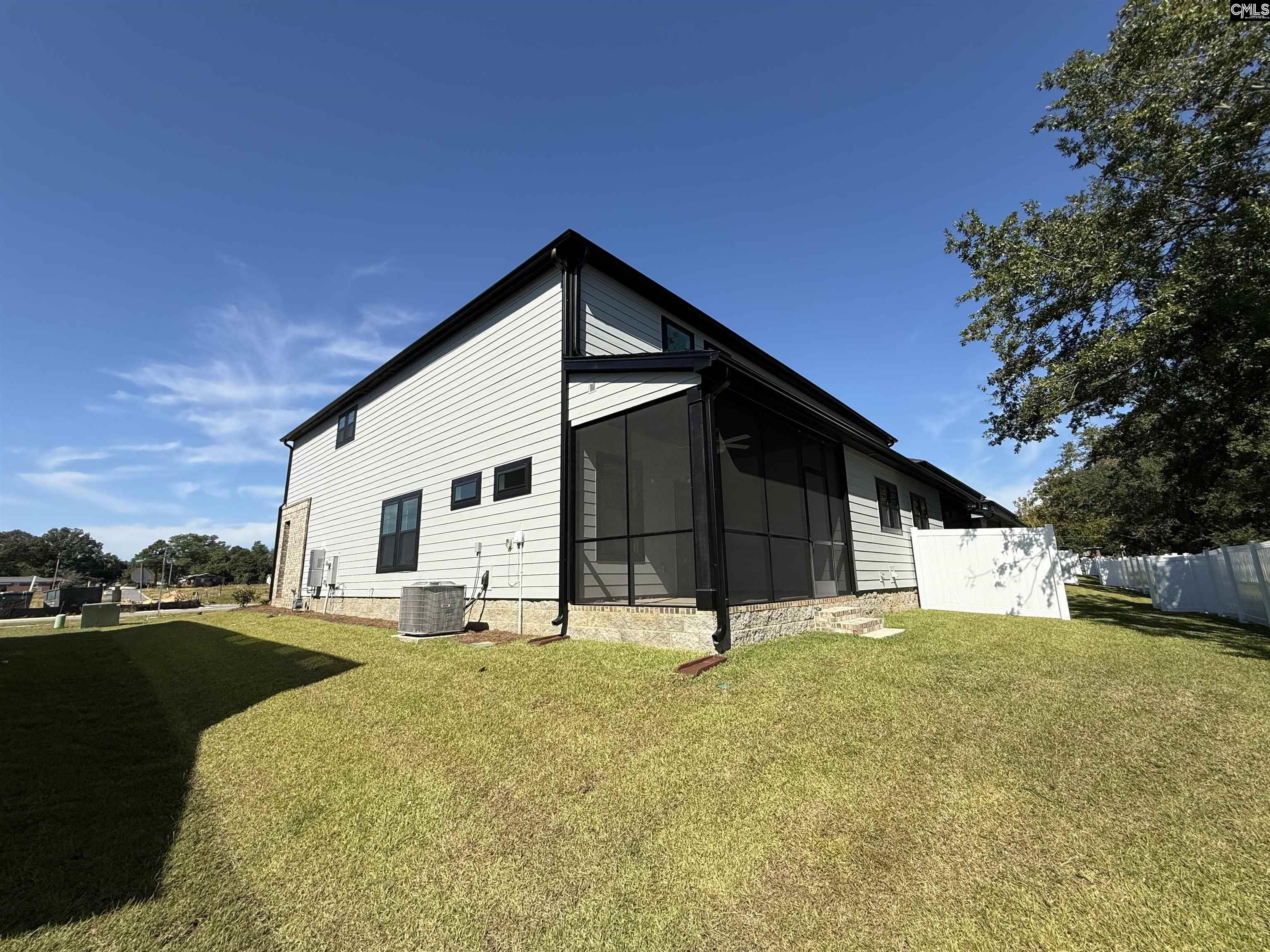 129 Odell Drive Cayce, SC 29033