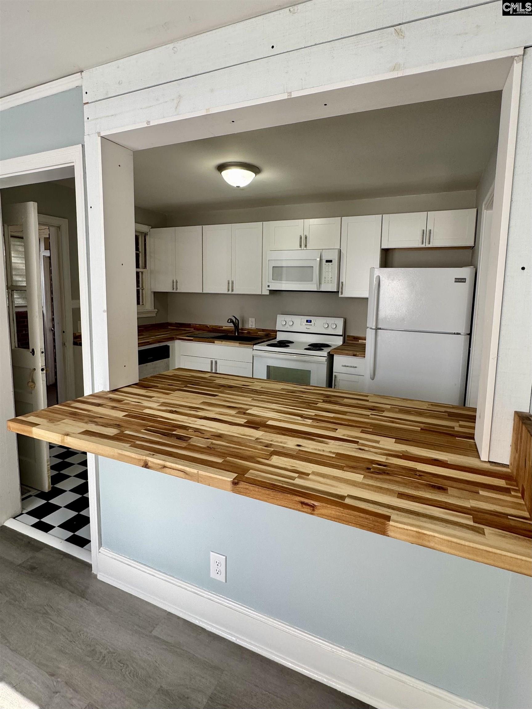 1628 C Avenue West Columbia, SC 29169