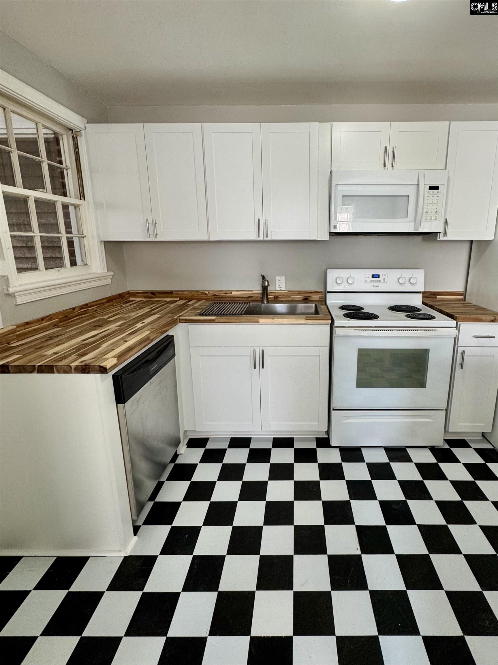 1628 C Avenue West Columbia, SC 29169