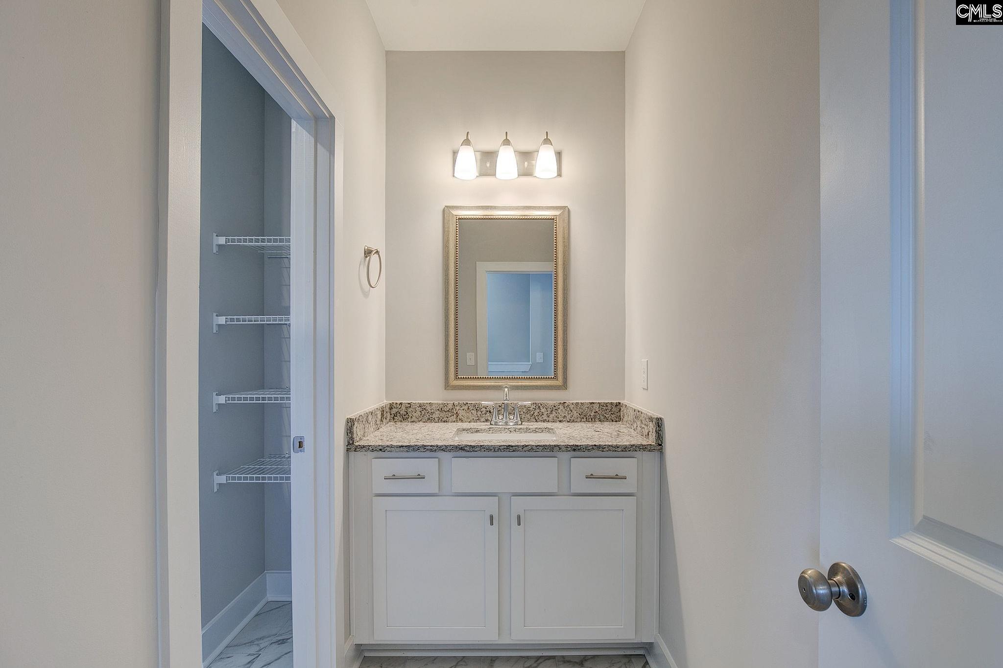 762 Poplar Street Cayce, SC 29033