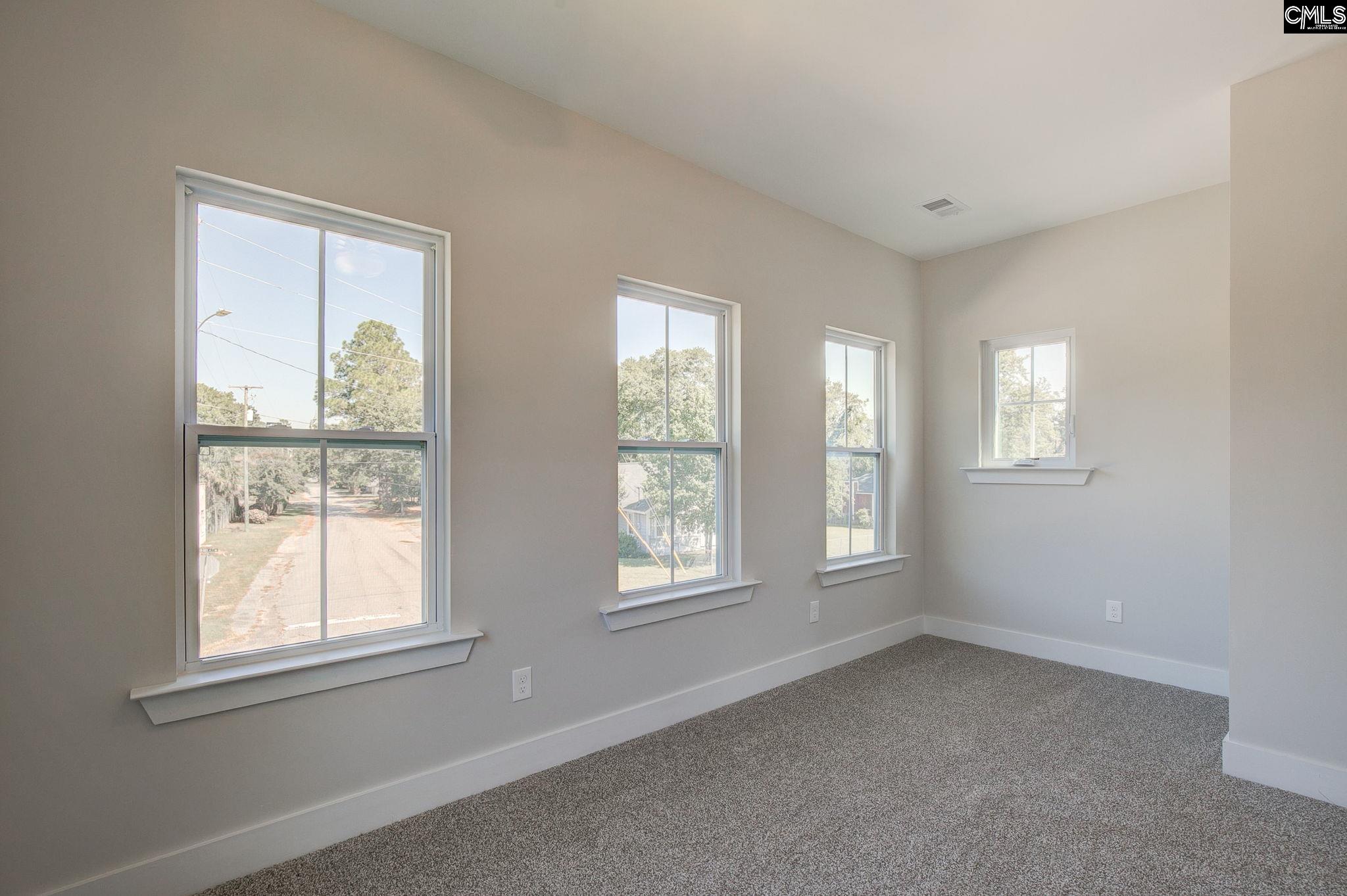 762 Poplar Street Cayce, SC 29033