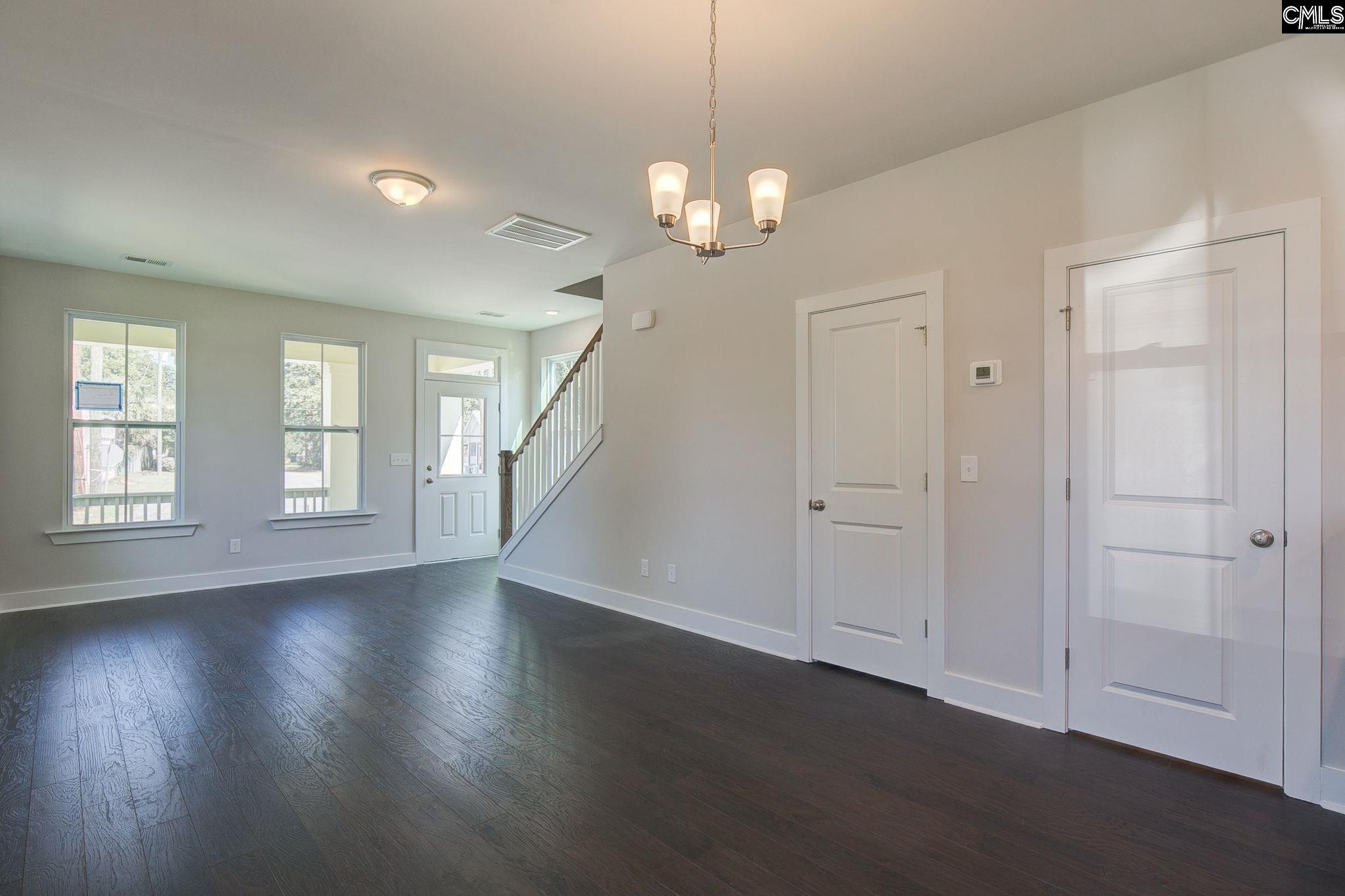 762 Poplar Street Cayce, SC 29033