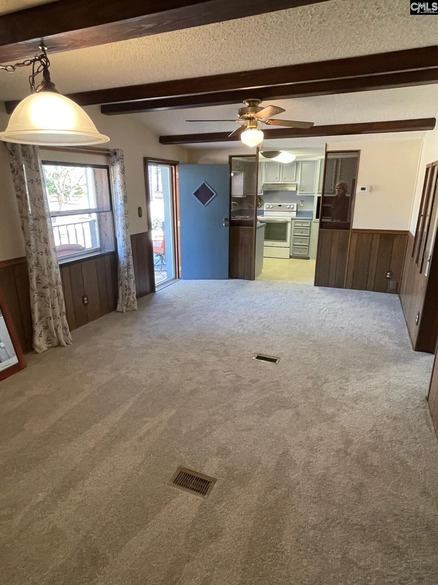 1704 Thunderwood Road Lugoff, SC 29078