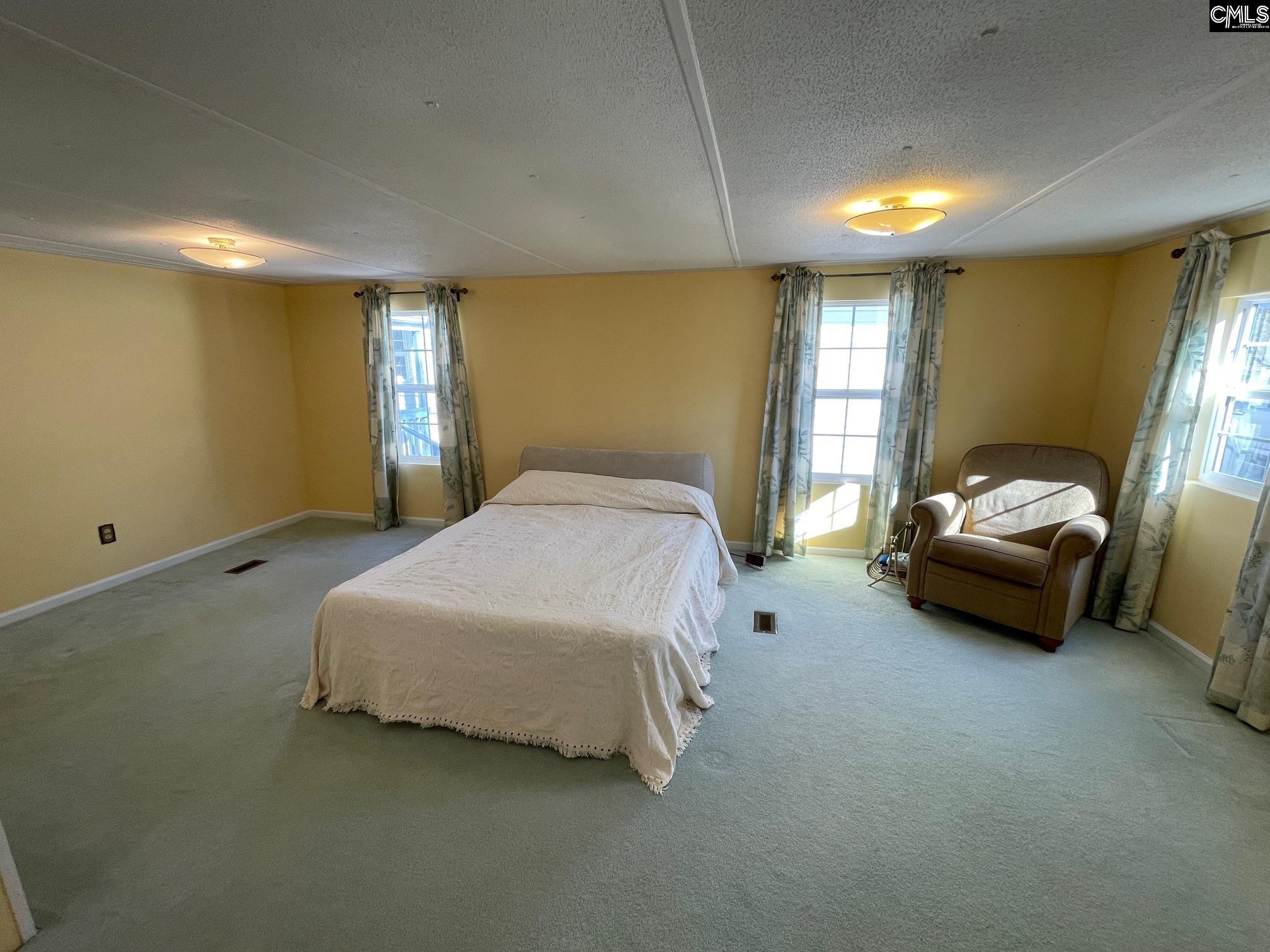 1704 Thunderwood Road Lugoff, SC 29078
