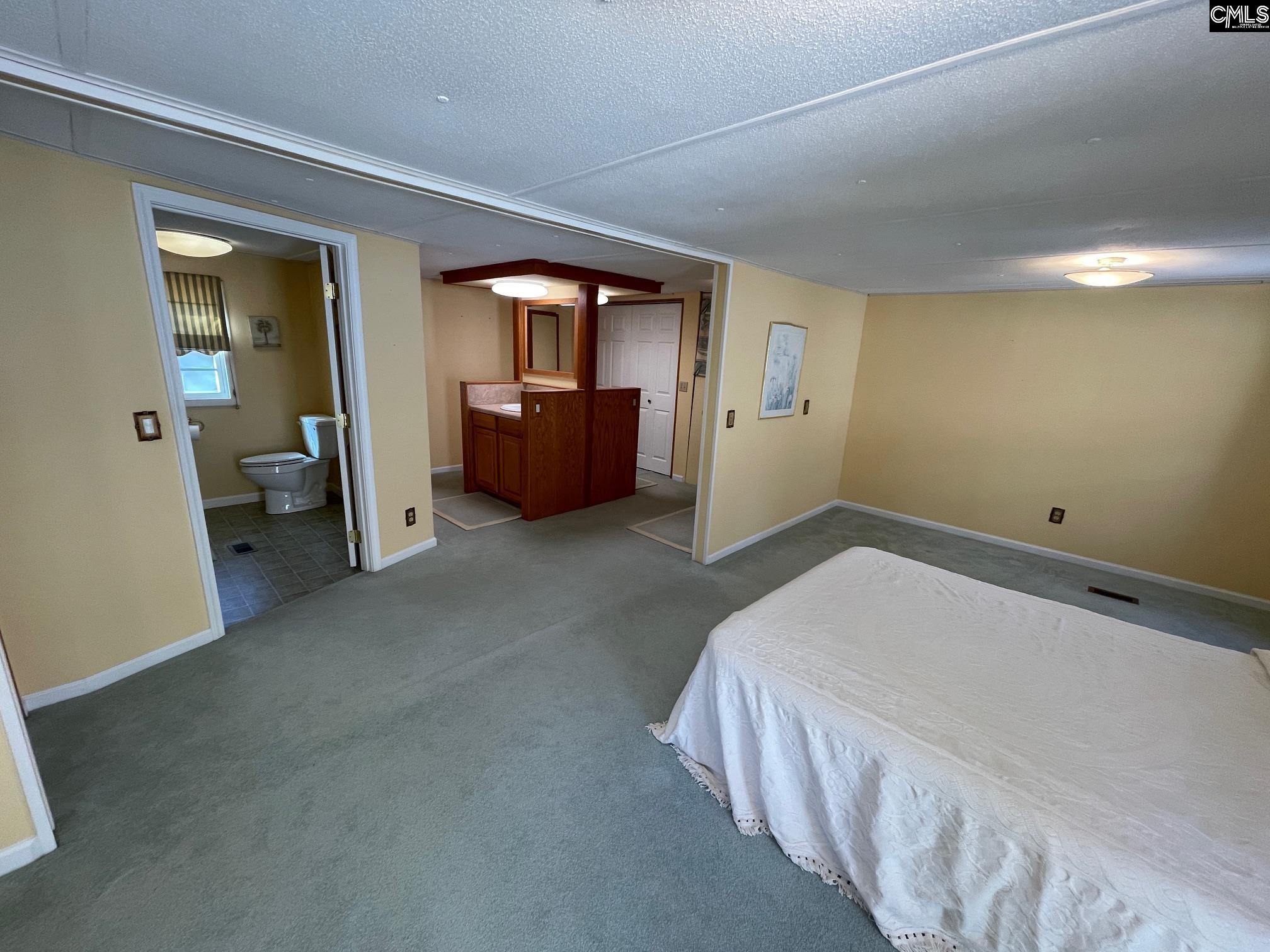 1704 Thunderwood Road Lugoff, SC 29078
