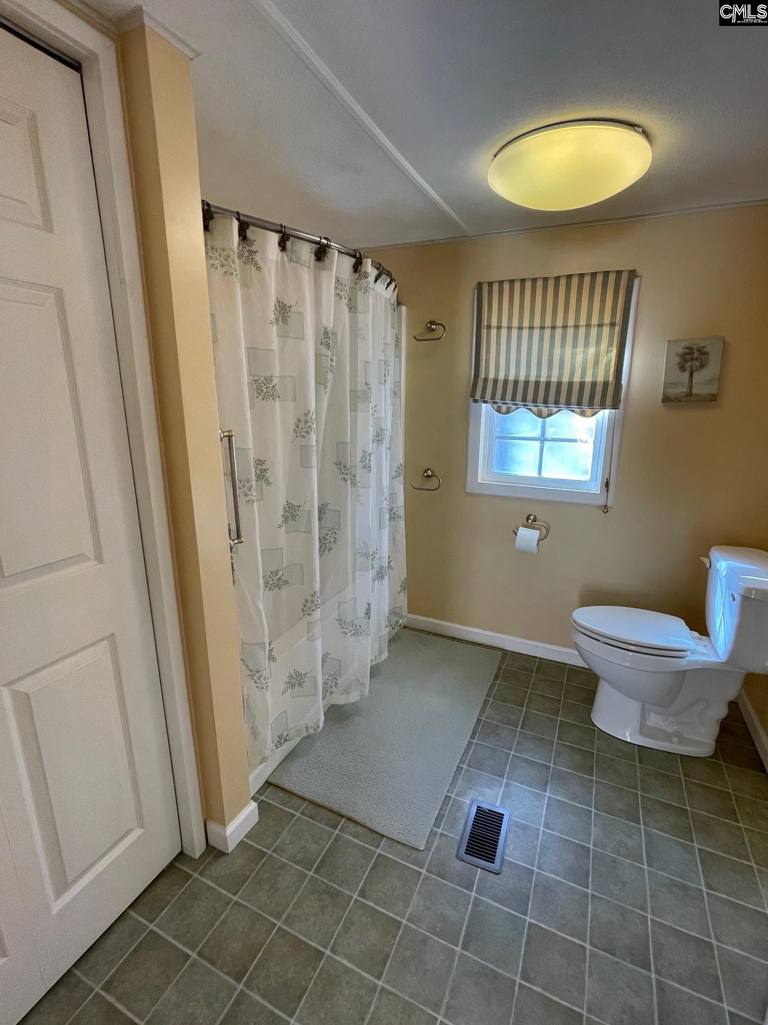 1704 Thunderwood Road Lugoff, SC 29078