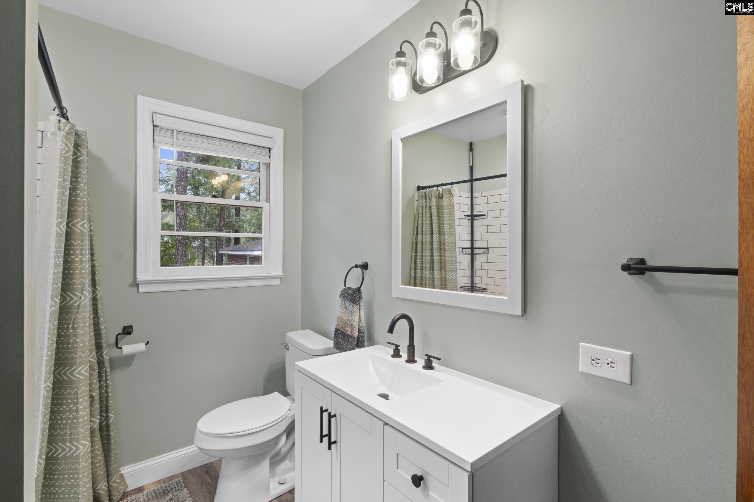 1260 Pinecrest Drive Lugoff, SC 29078