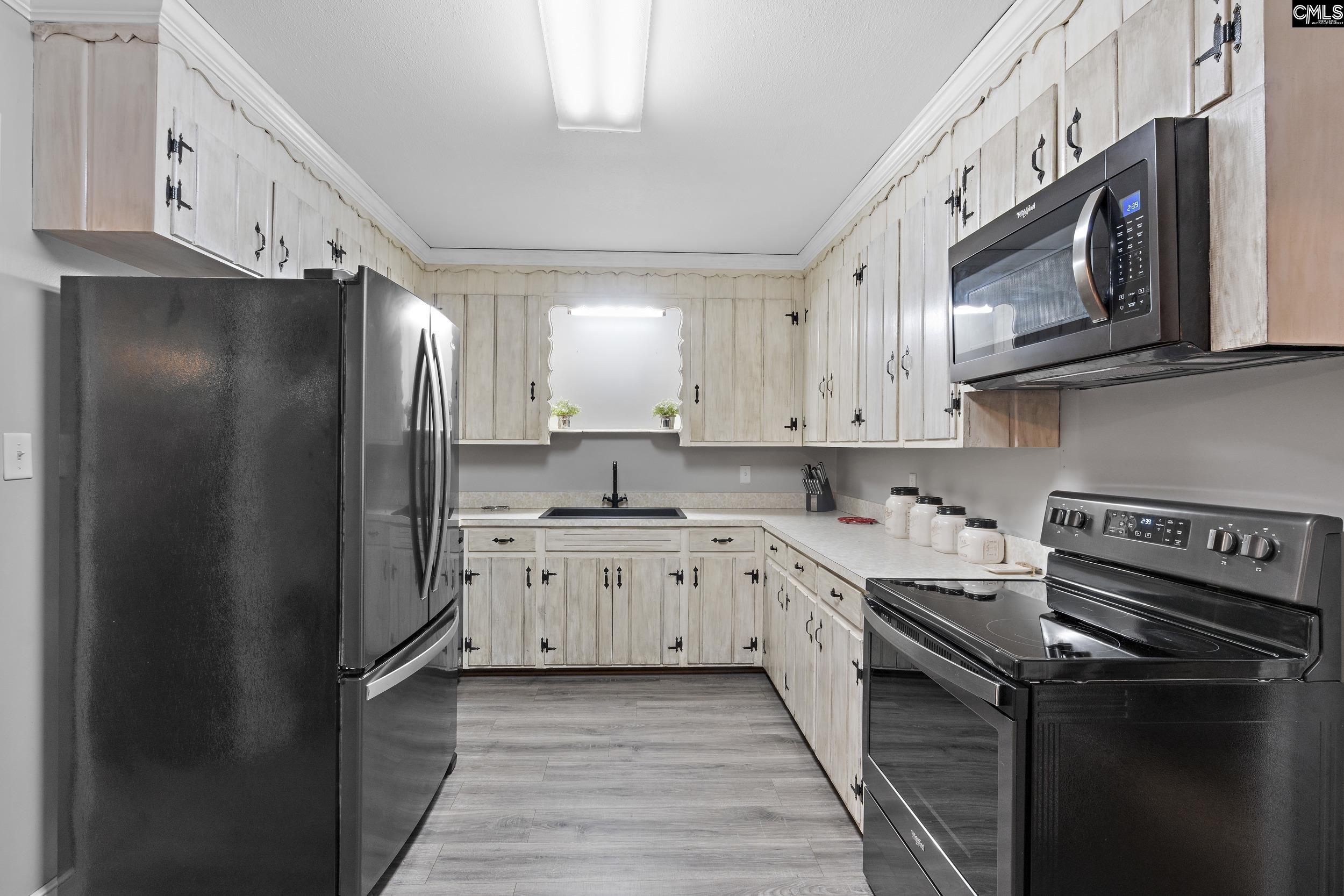 1260 Pinecrest Drive Lugoff, SC 29078