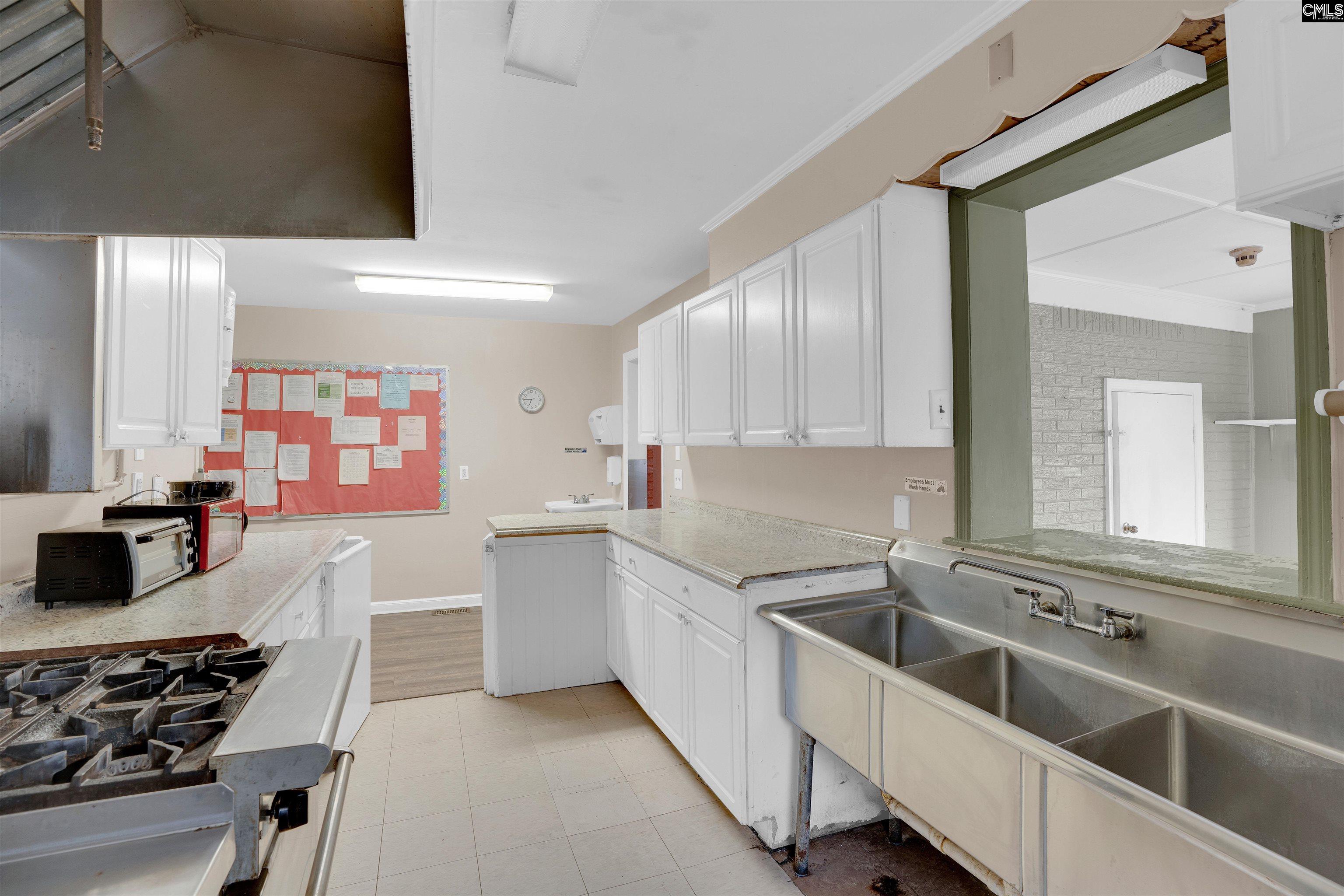 2306 Forrest Street Cayce, SC 29033