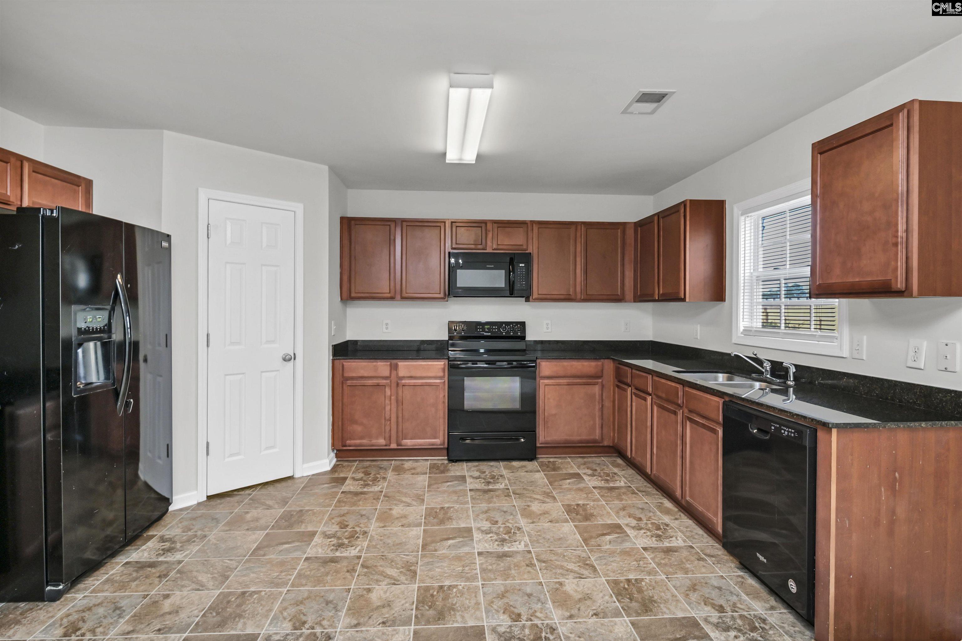 118 Whitton Court Lexington, SC 29073
