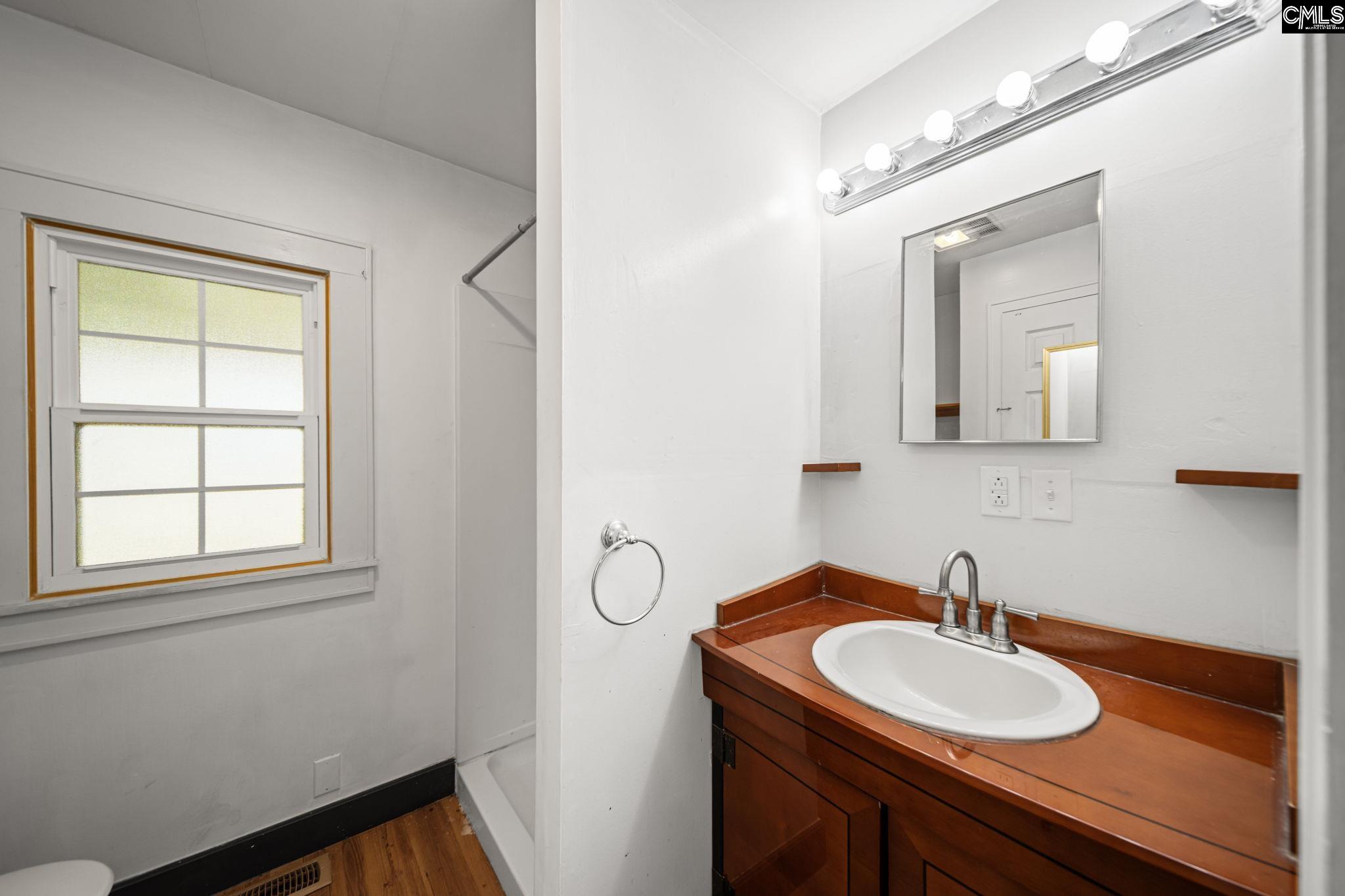 31 Gardner Street Camden, SC 29020