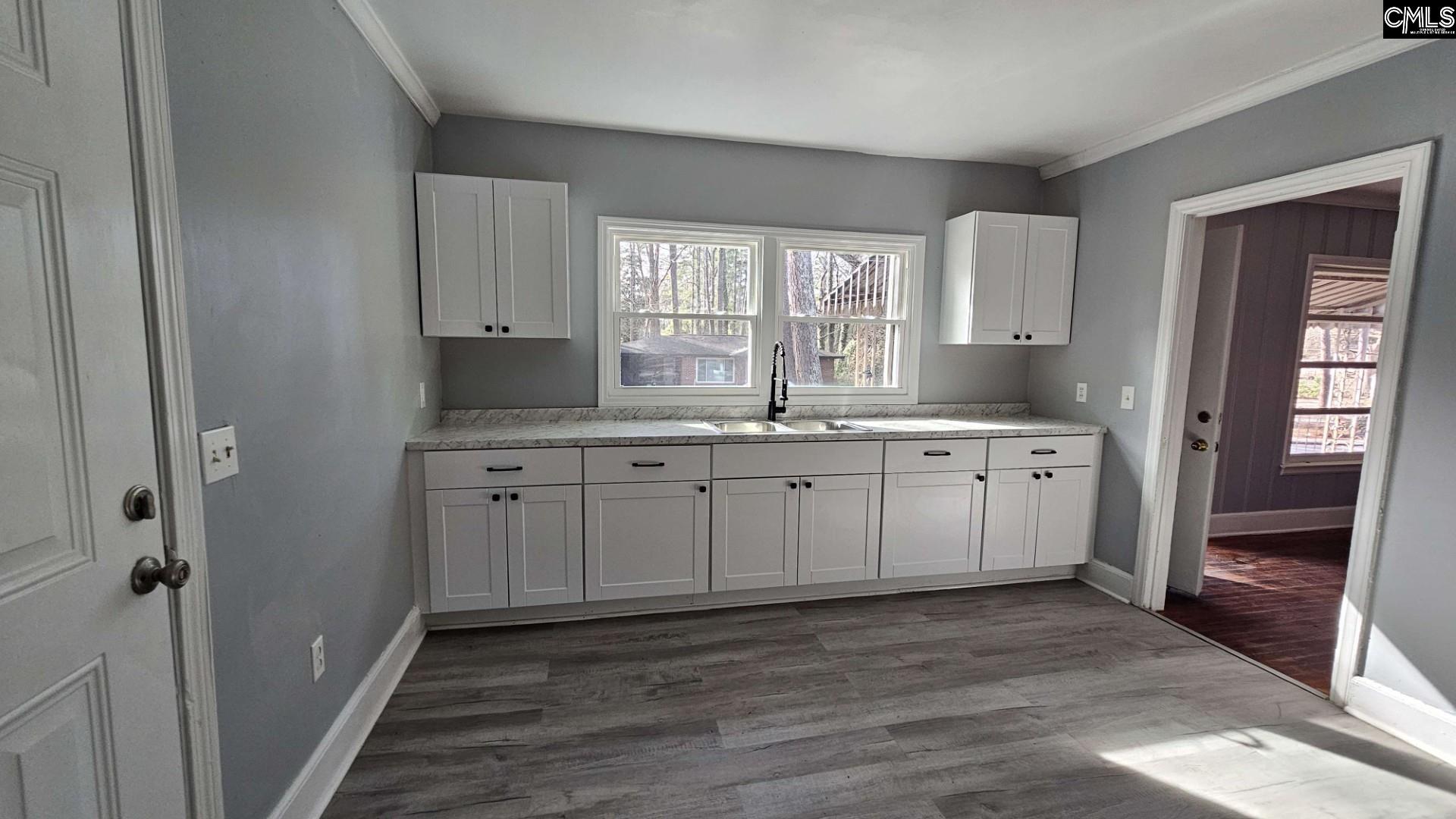 1112 Ashley Columbia, SC 29203