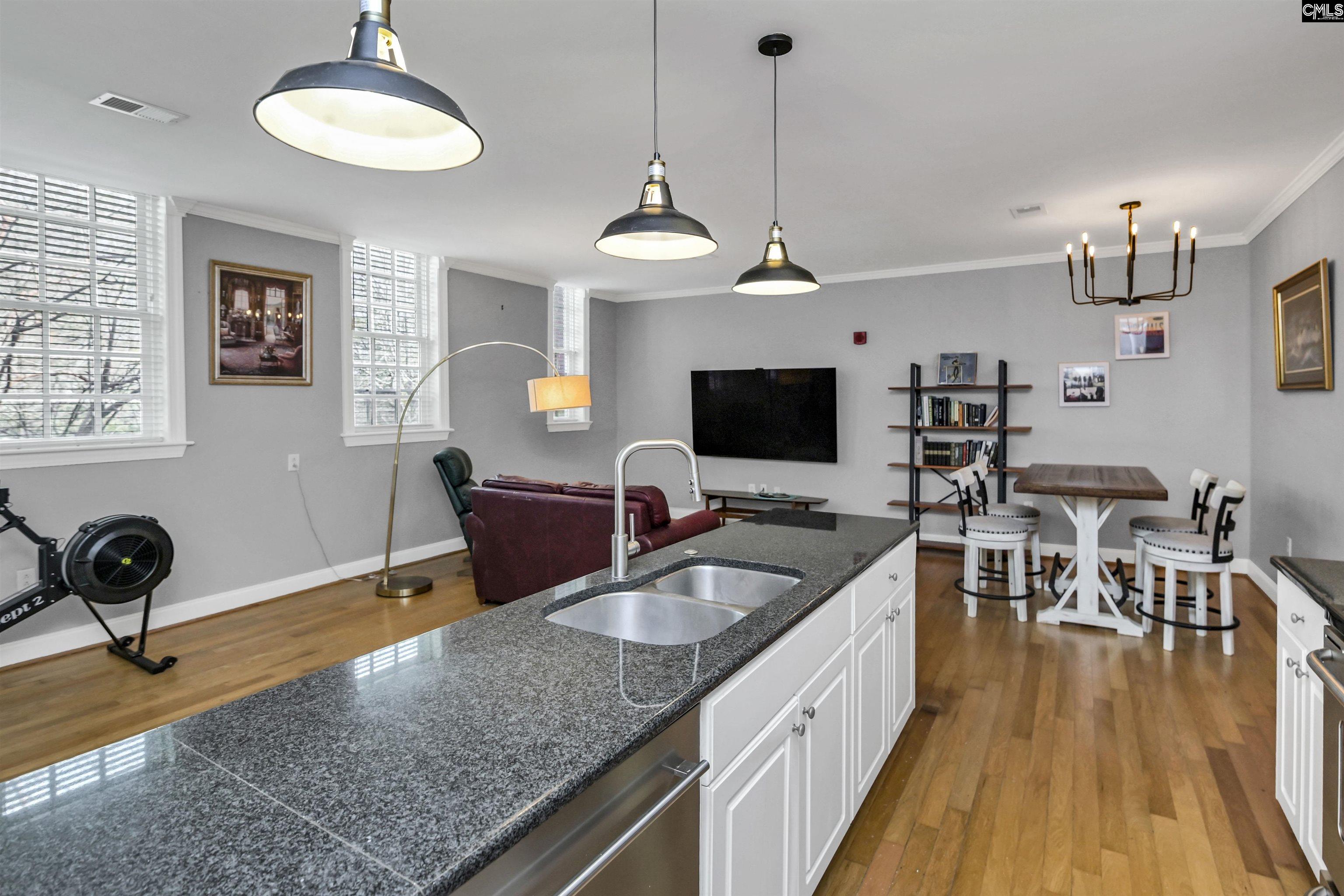 705 Maple Street Columbia, SC 29205