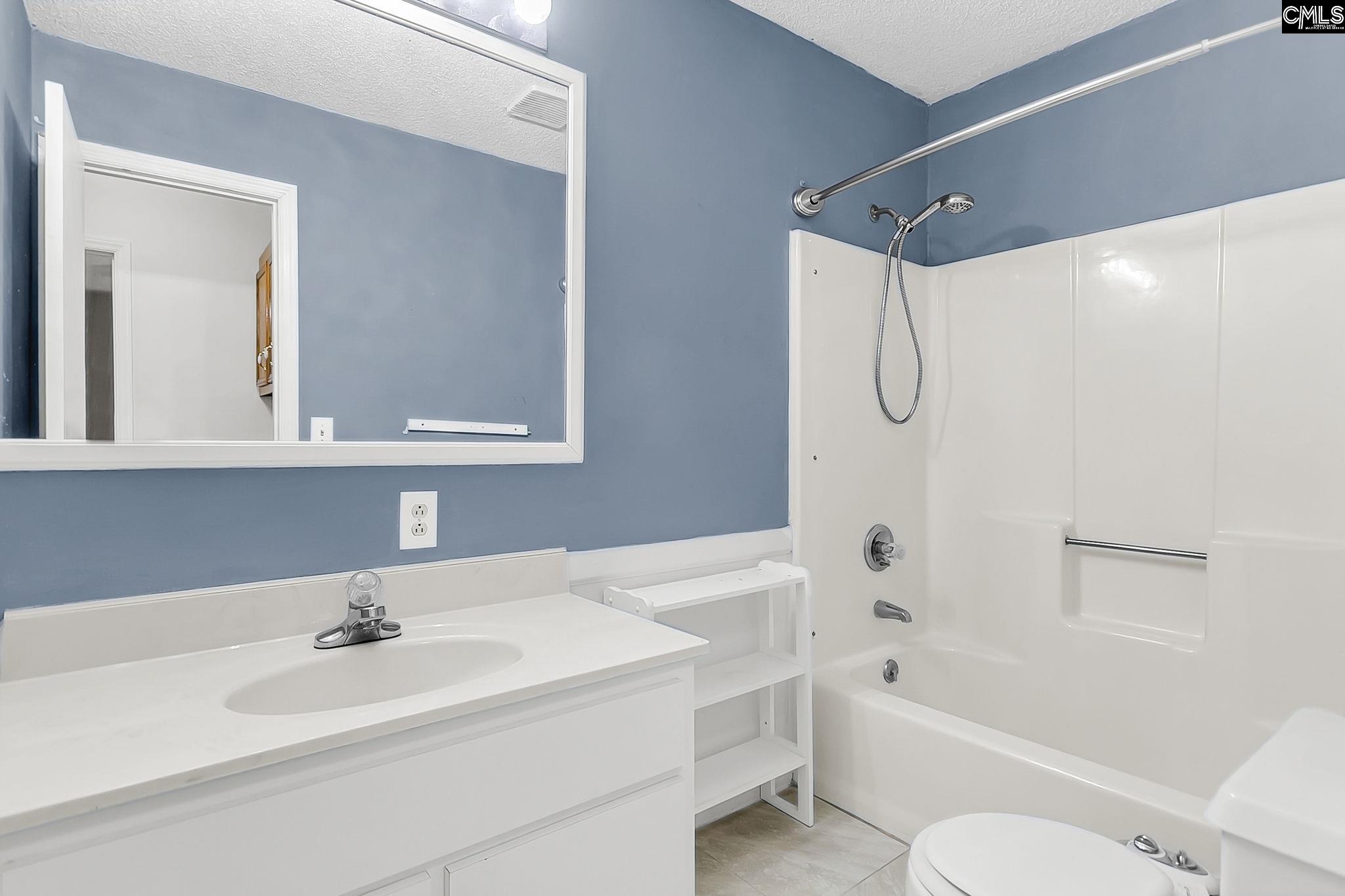 1677 Clearview Drive Manning, SC 29102