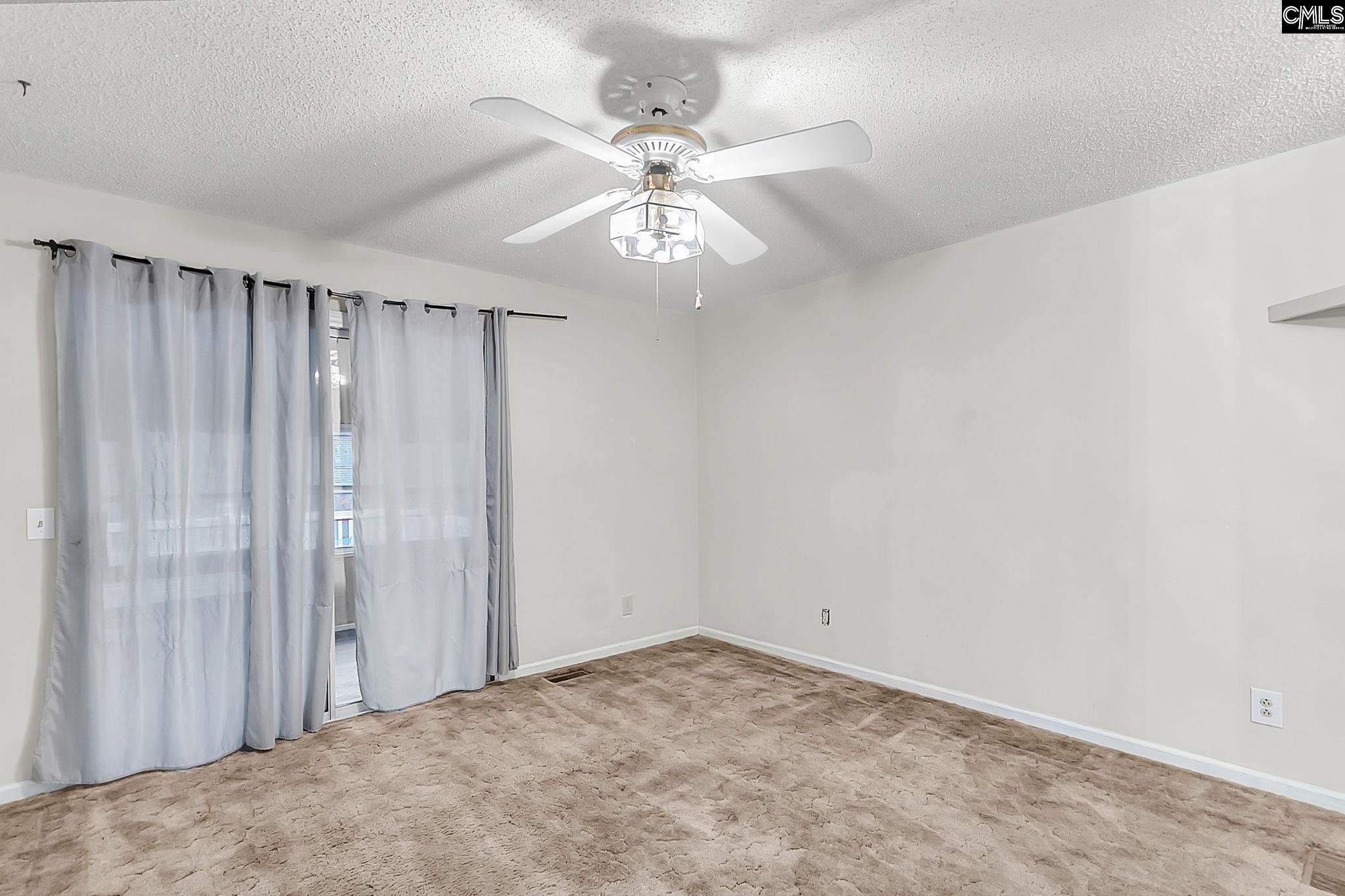 1677 Clearview Drive Manning, SC 29102