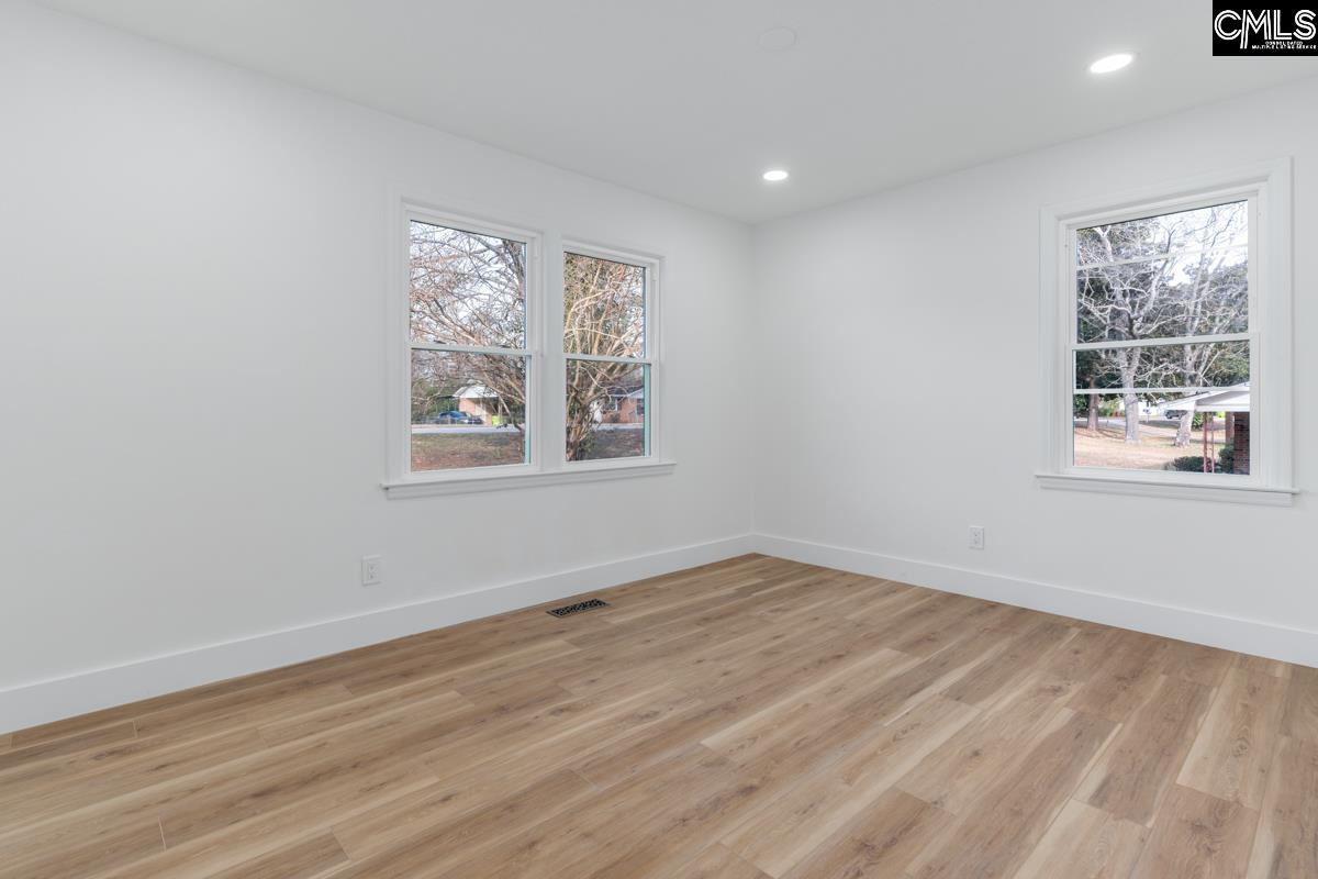 124 W Lakeside Avenue Columbia, SC 29203