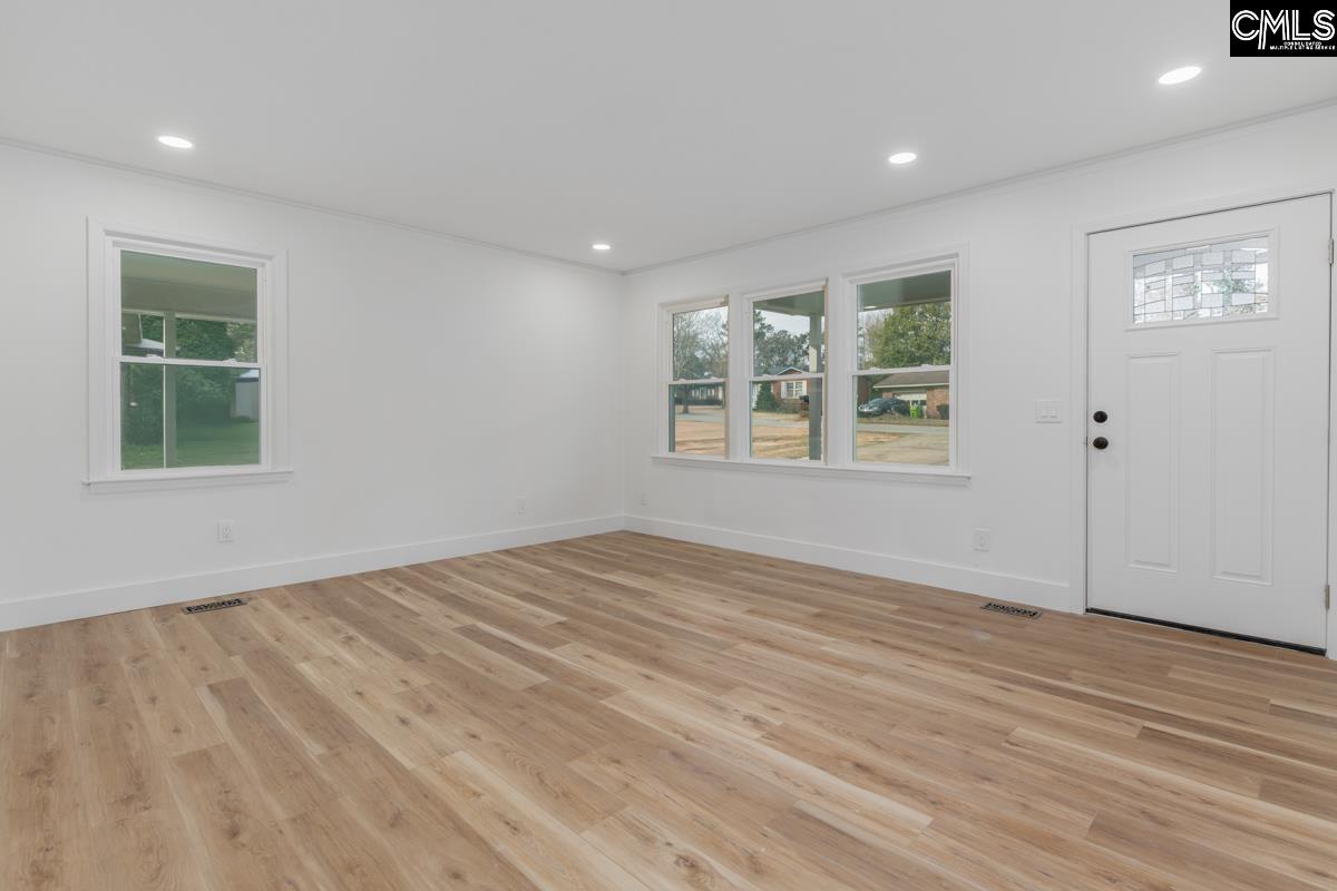 124 W Lakeside Avenue Columbia, SC 29203