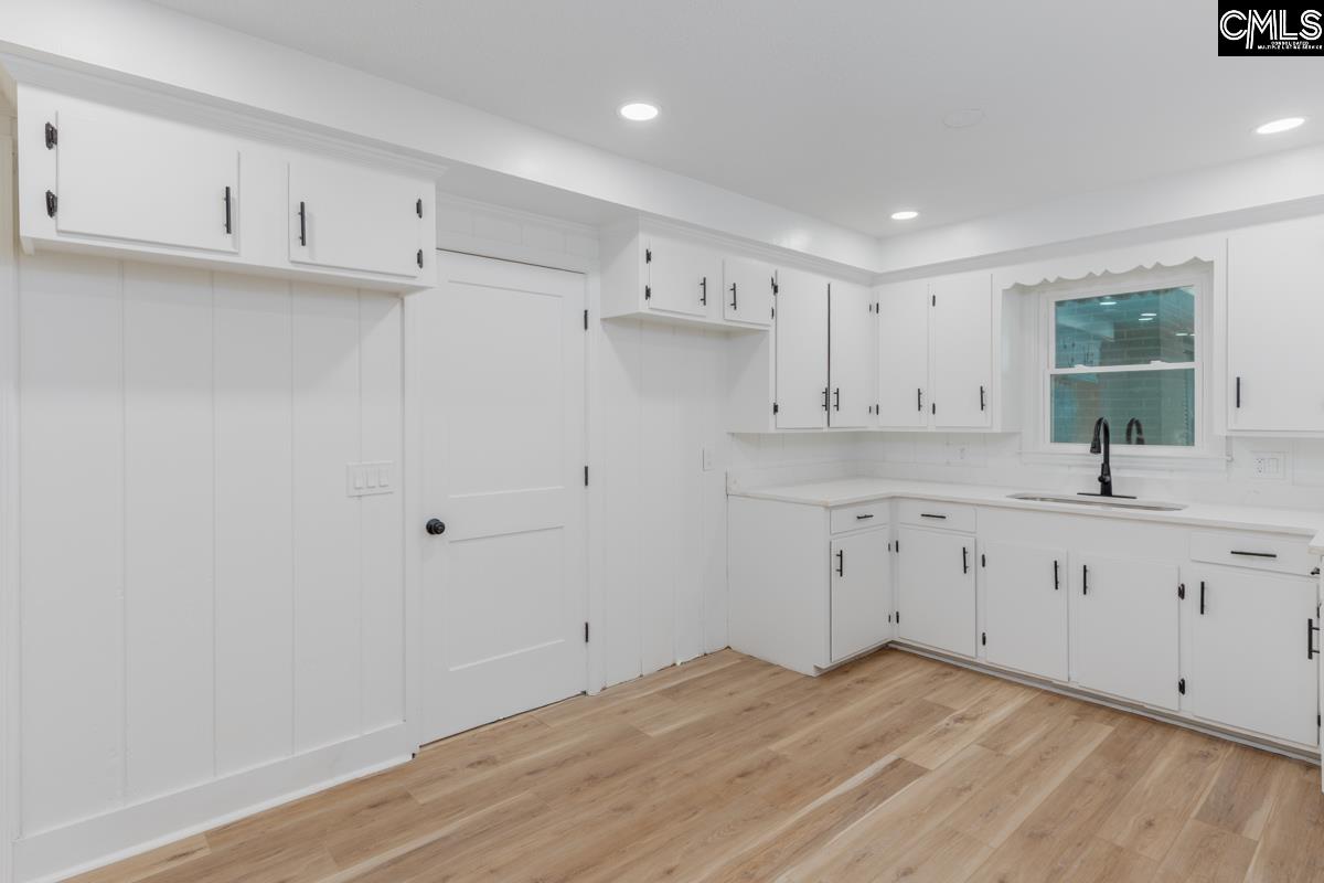 124 W Lakeside Avenue Columbia, SC 29203