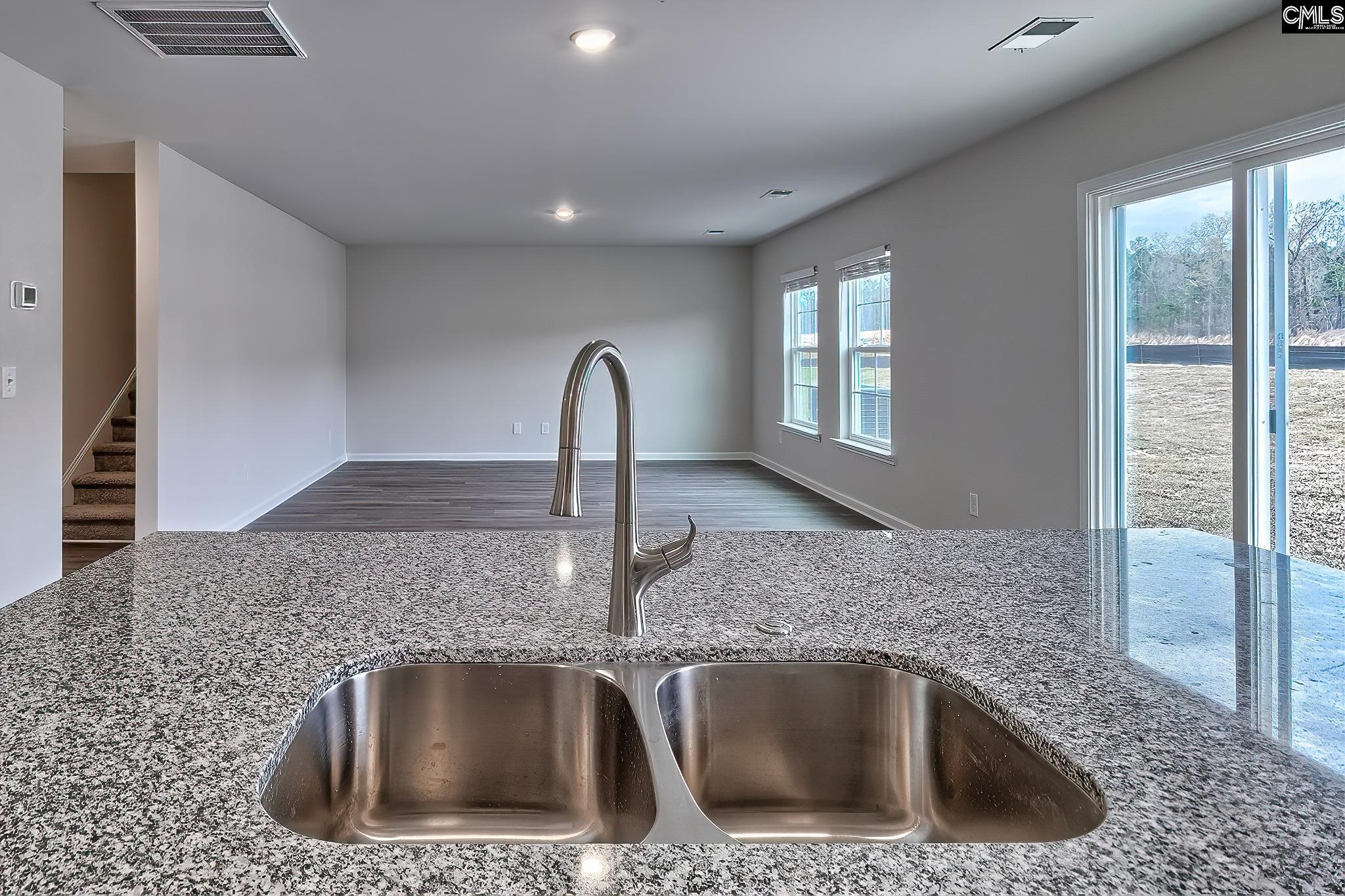 629 Marbled Teal Lane Hopkins, SC 29061