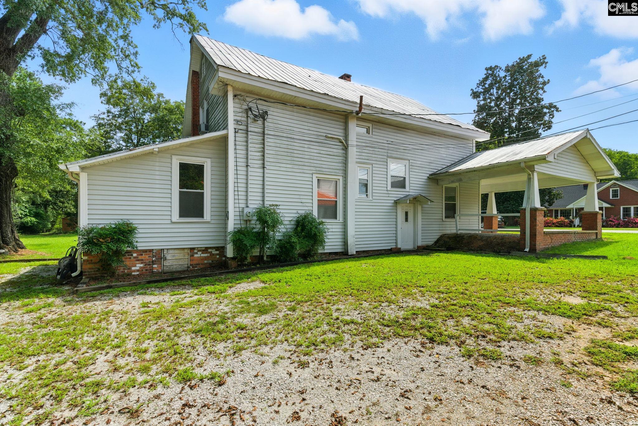 208 N Main Prosperity, SC 29127