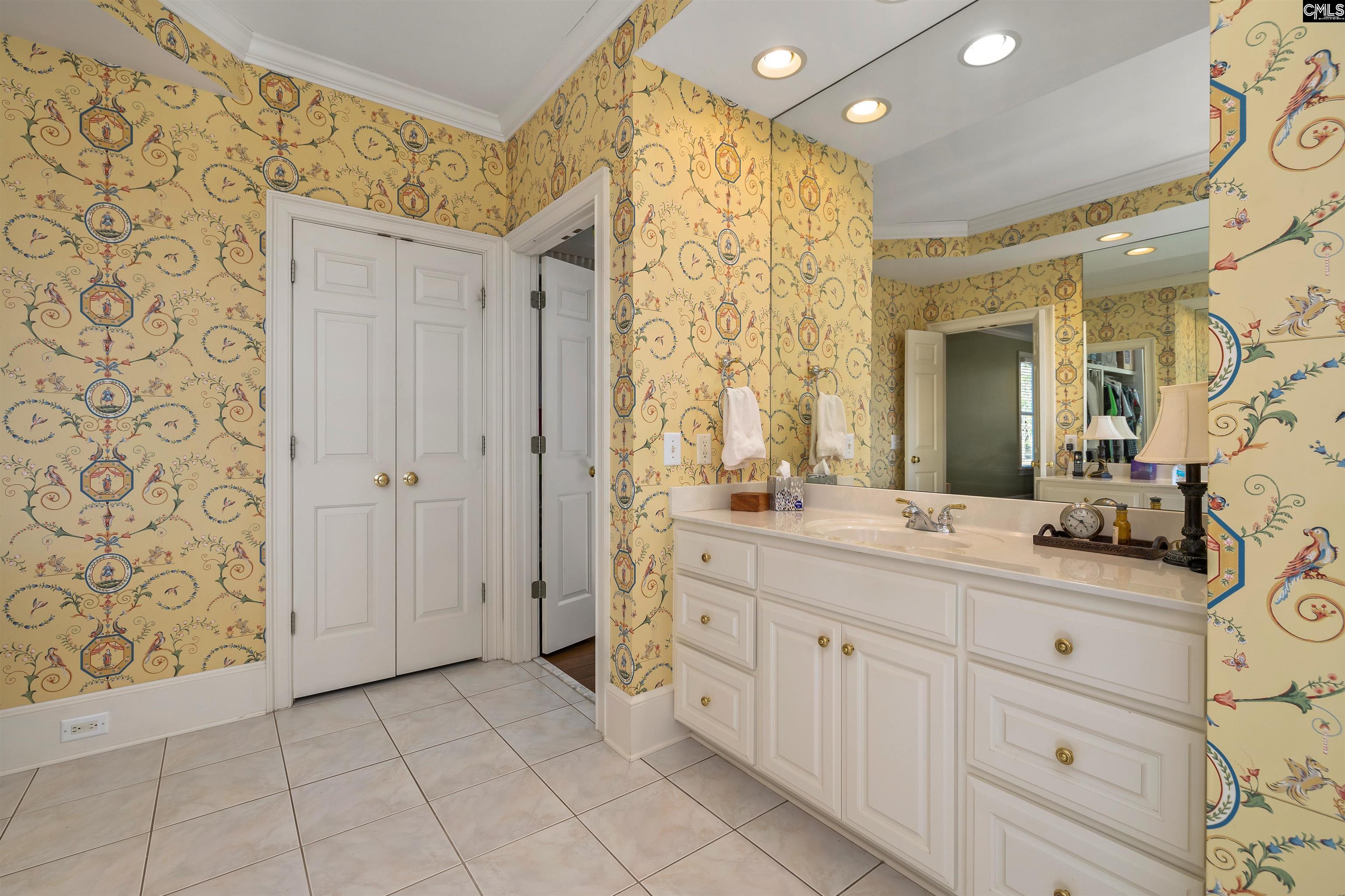 364 Cantey Lane Rembert, SC 29128