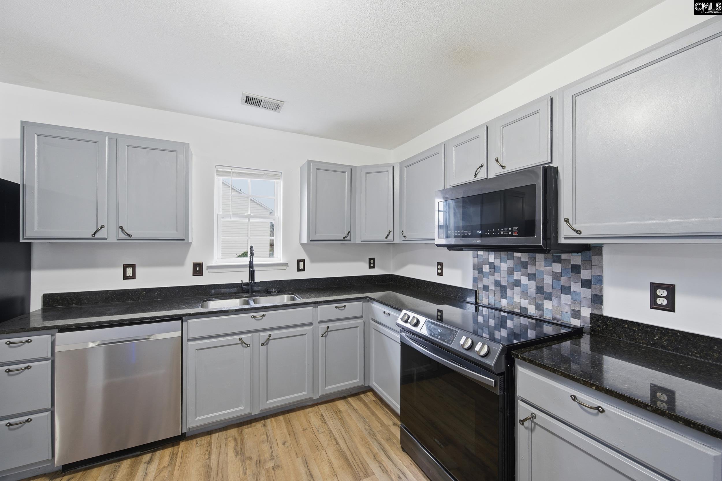492 Denman Loop Columbia, SC 29229