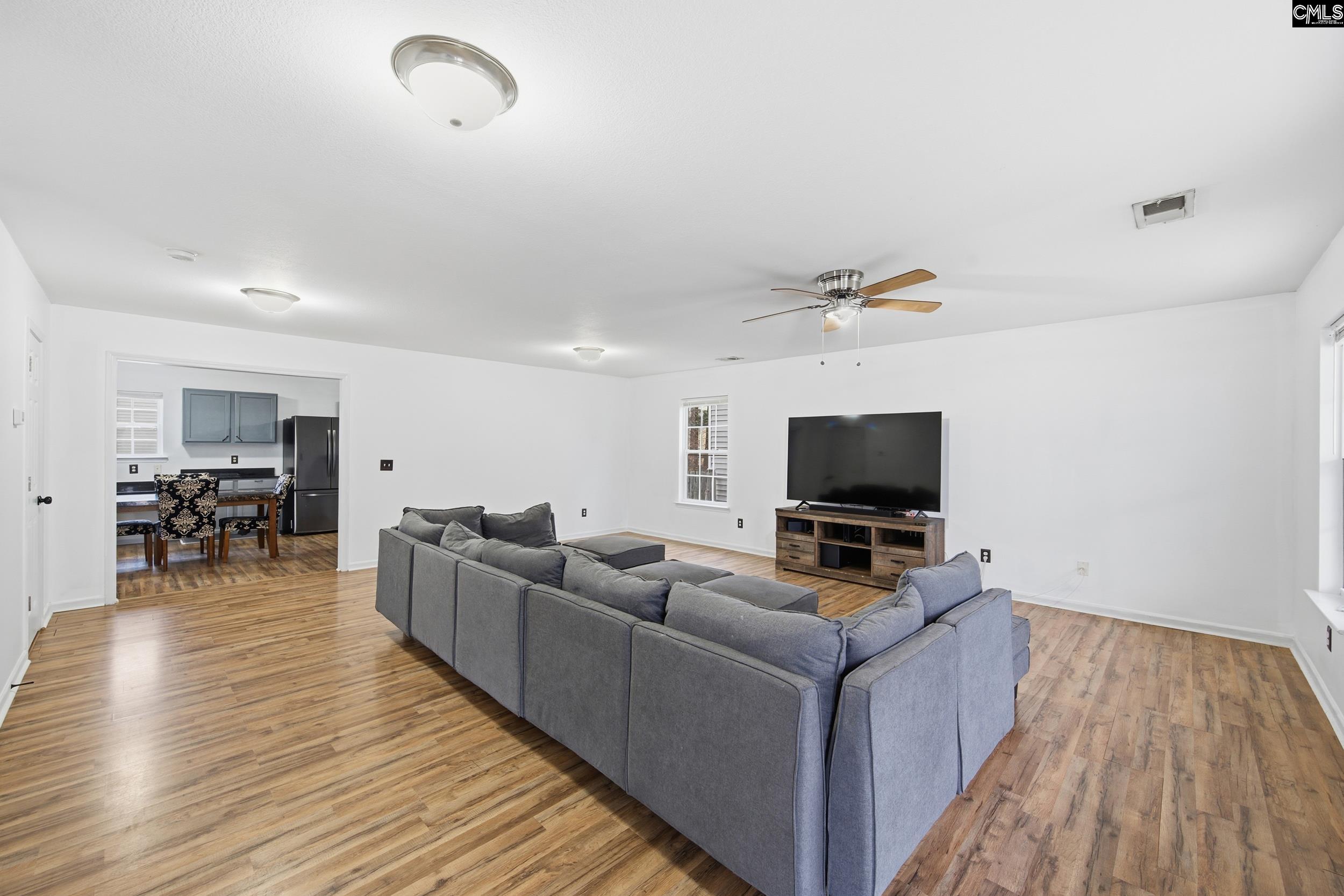492 Denman Loop Columbia, SC 29229