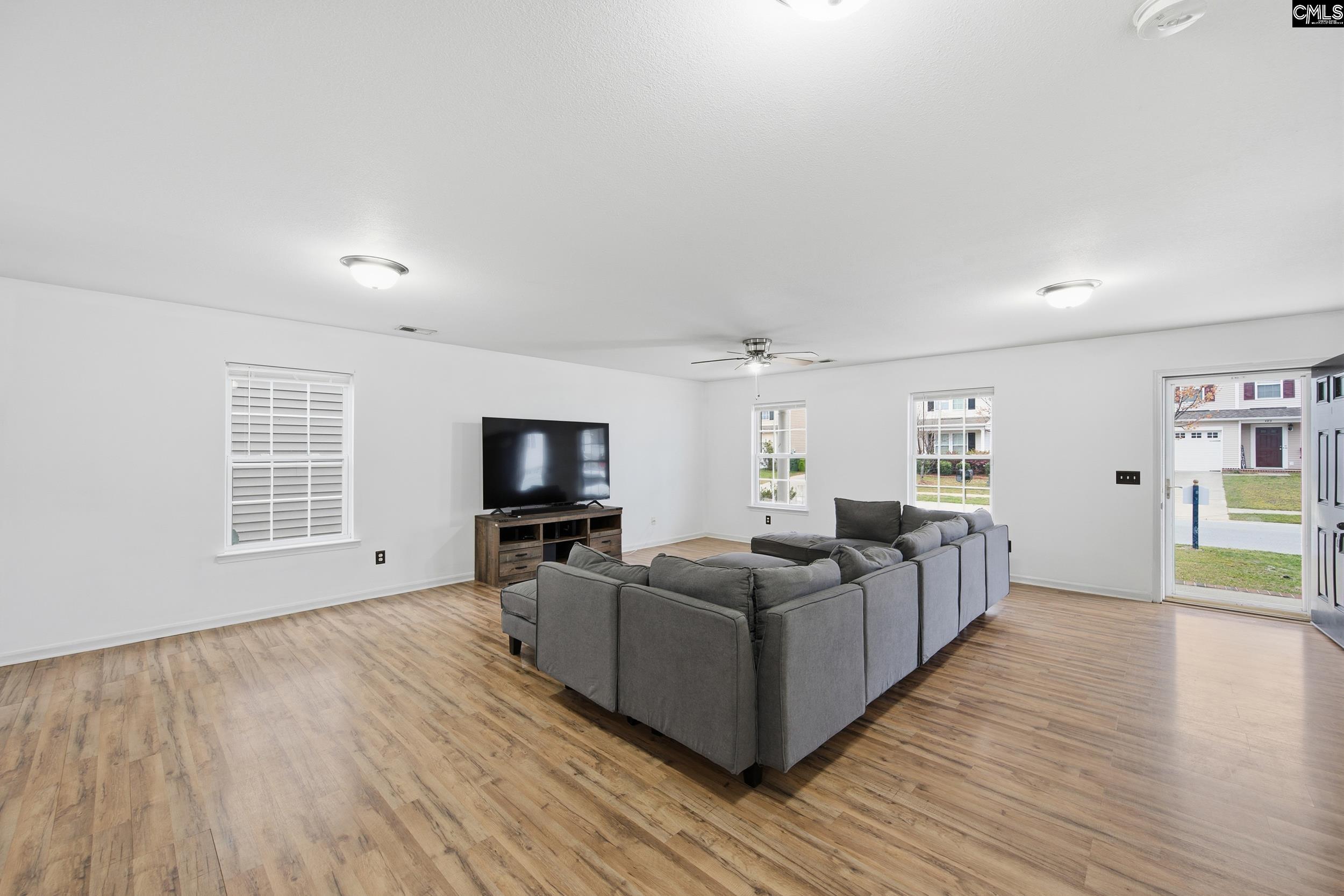 492 Denman Loop Columbia, SC 29229
