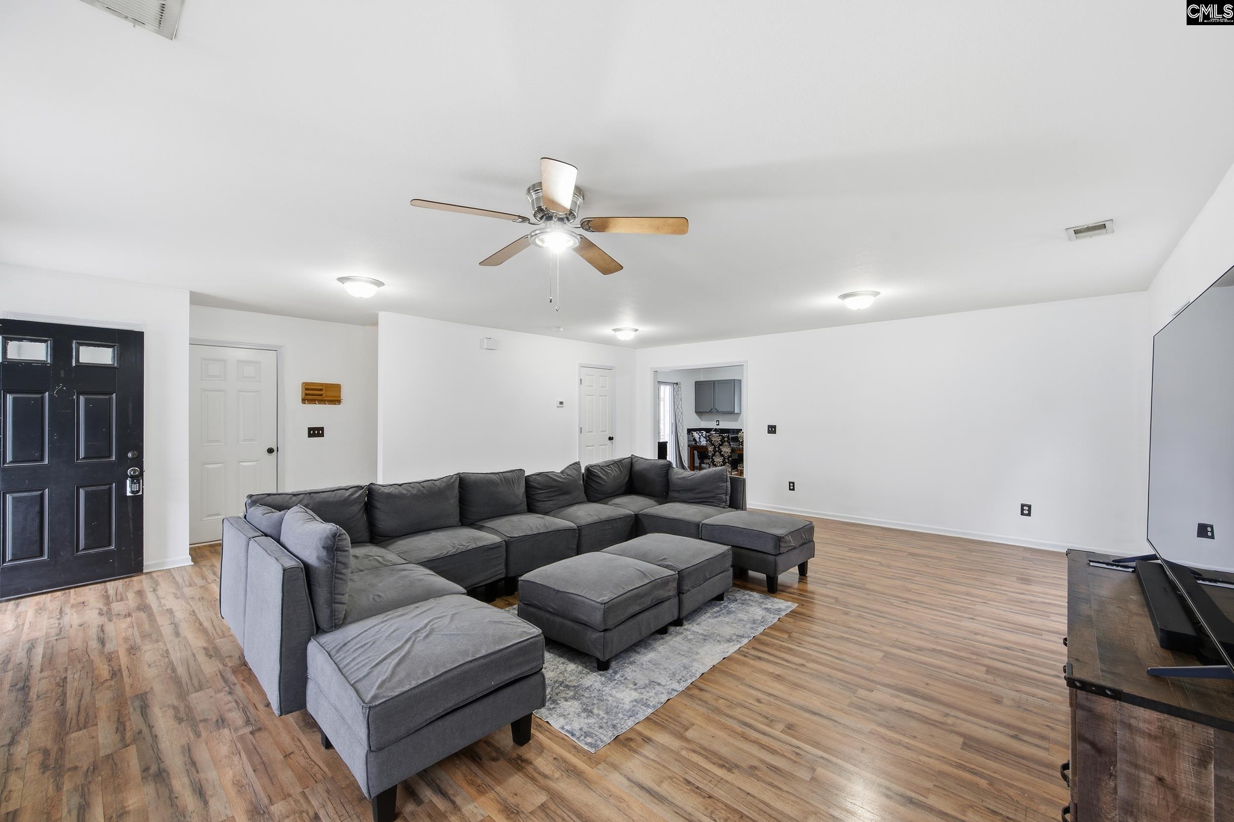 492 Denman Loop Columbia, SC 29229