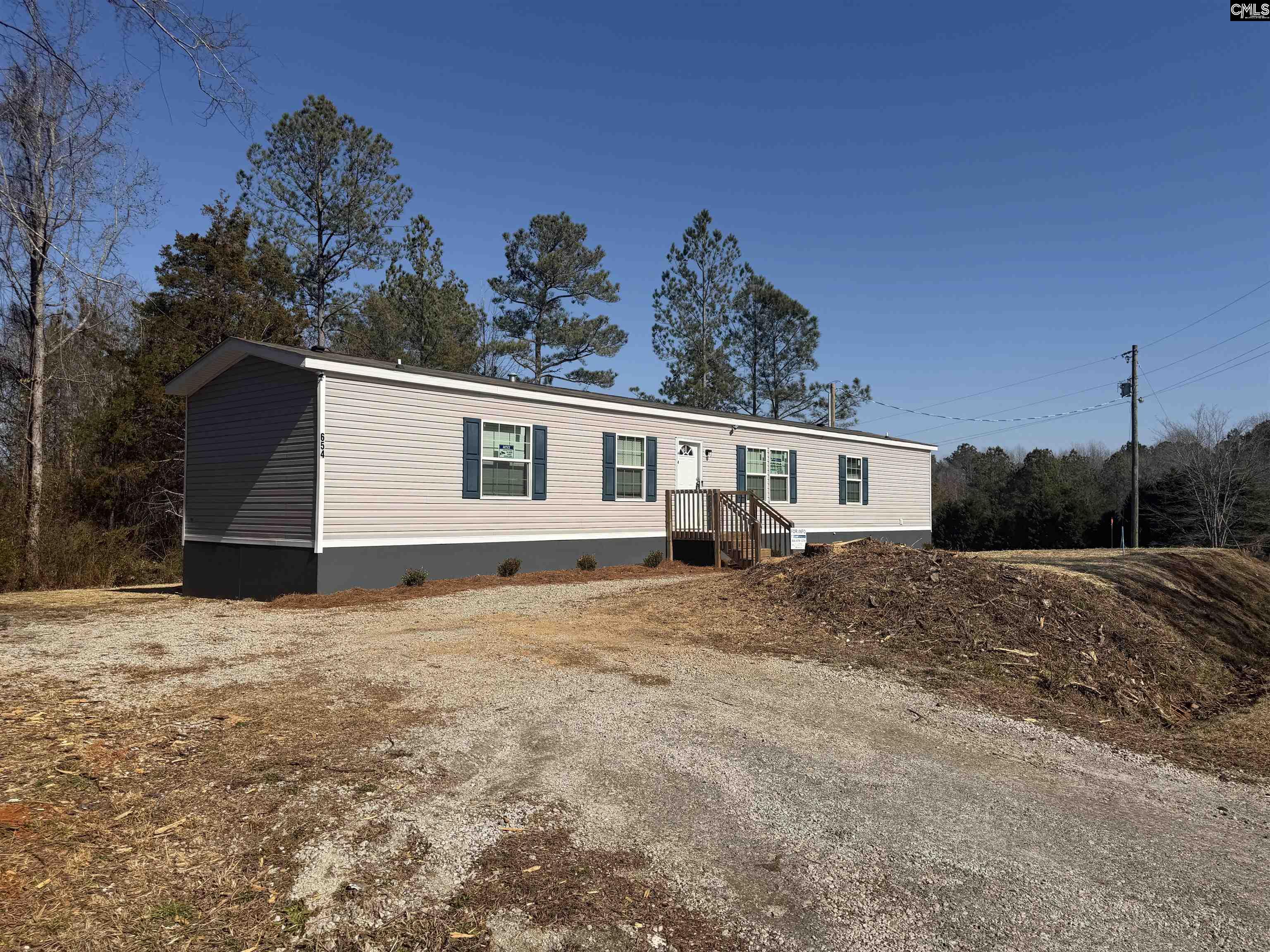 654 Quaker Road Newberry, SC 29108