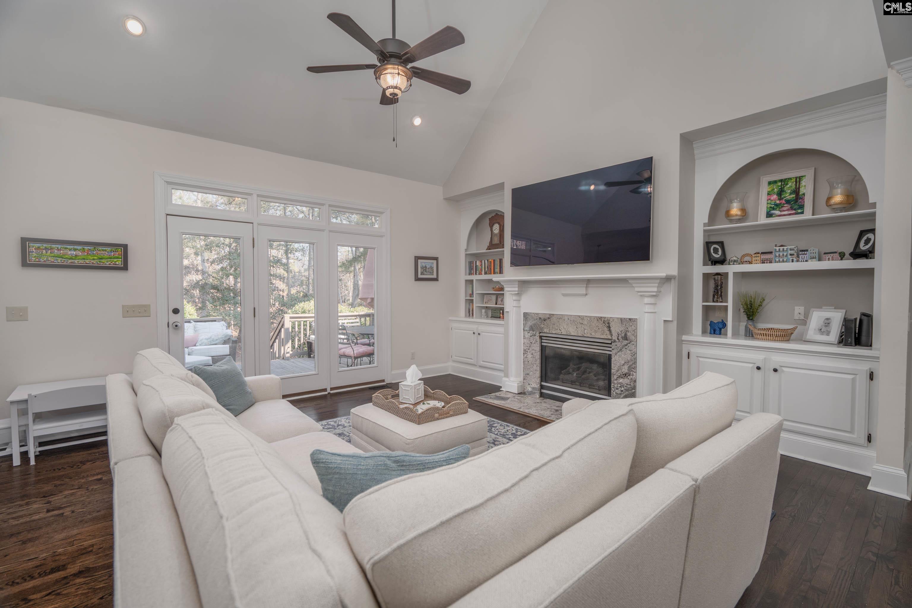 26 Retreat Lane Columbia, SC 29209