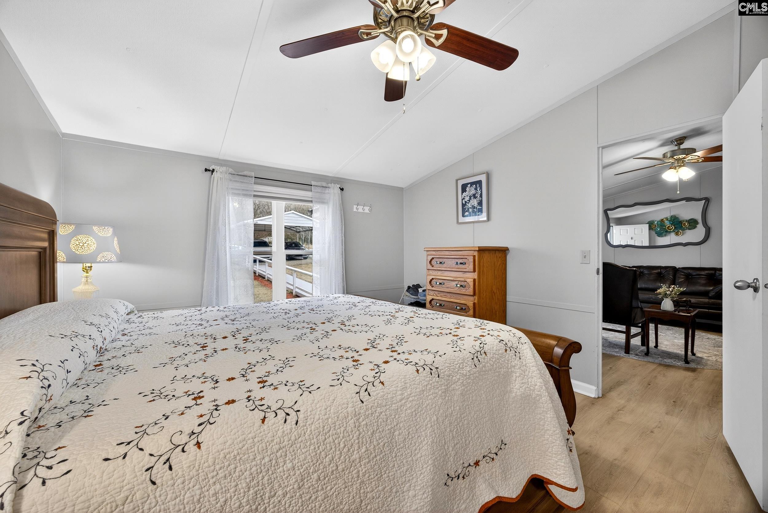 1037 Natures Cove Road Saluda, SC 29138