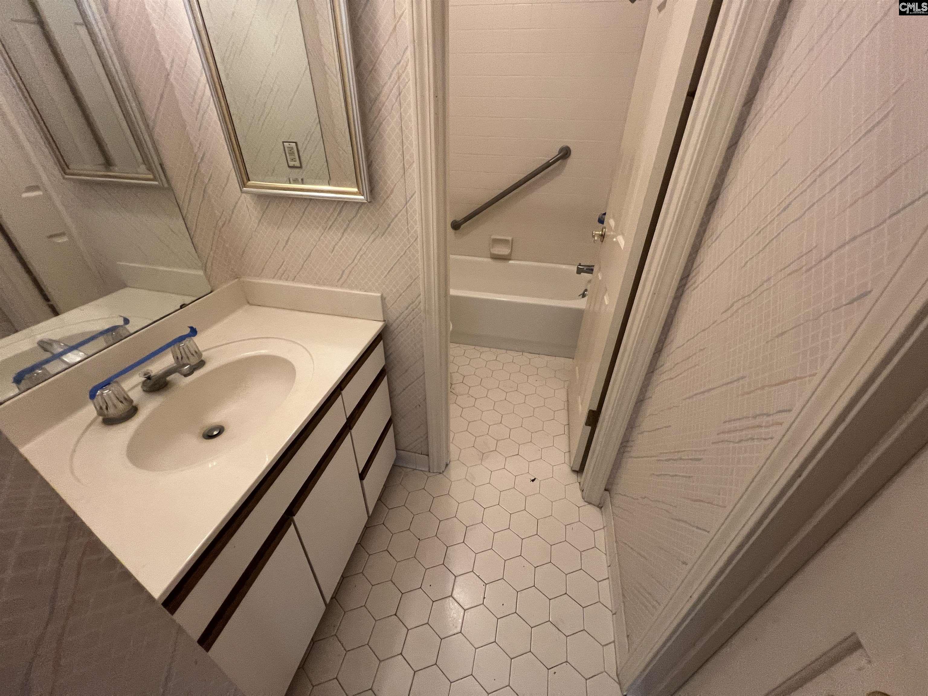 25 Southbury Lane Columbia, SC 29209