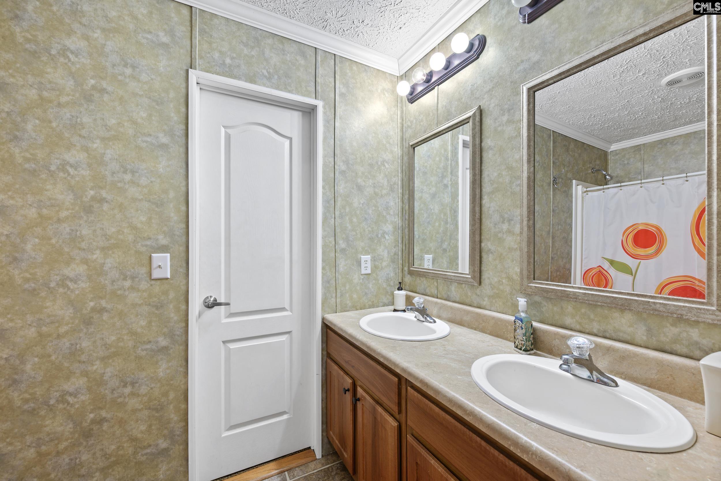 2153 Lazy Pines Road Darlington, SC 29540