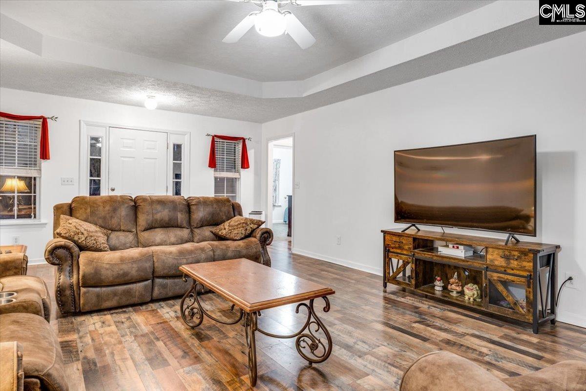 1061 N Highway 25 N Edgefield, SC 29824