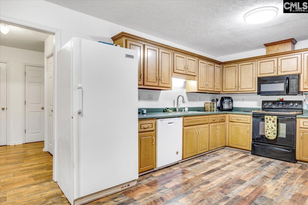 1061 N Highway 25 N Edgefield, SC 29824
