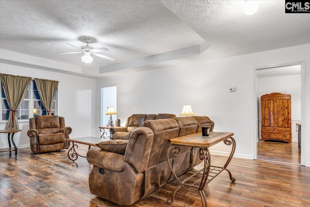 1061 N Highway 25 N Edgefield, SC 29824