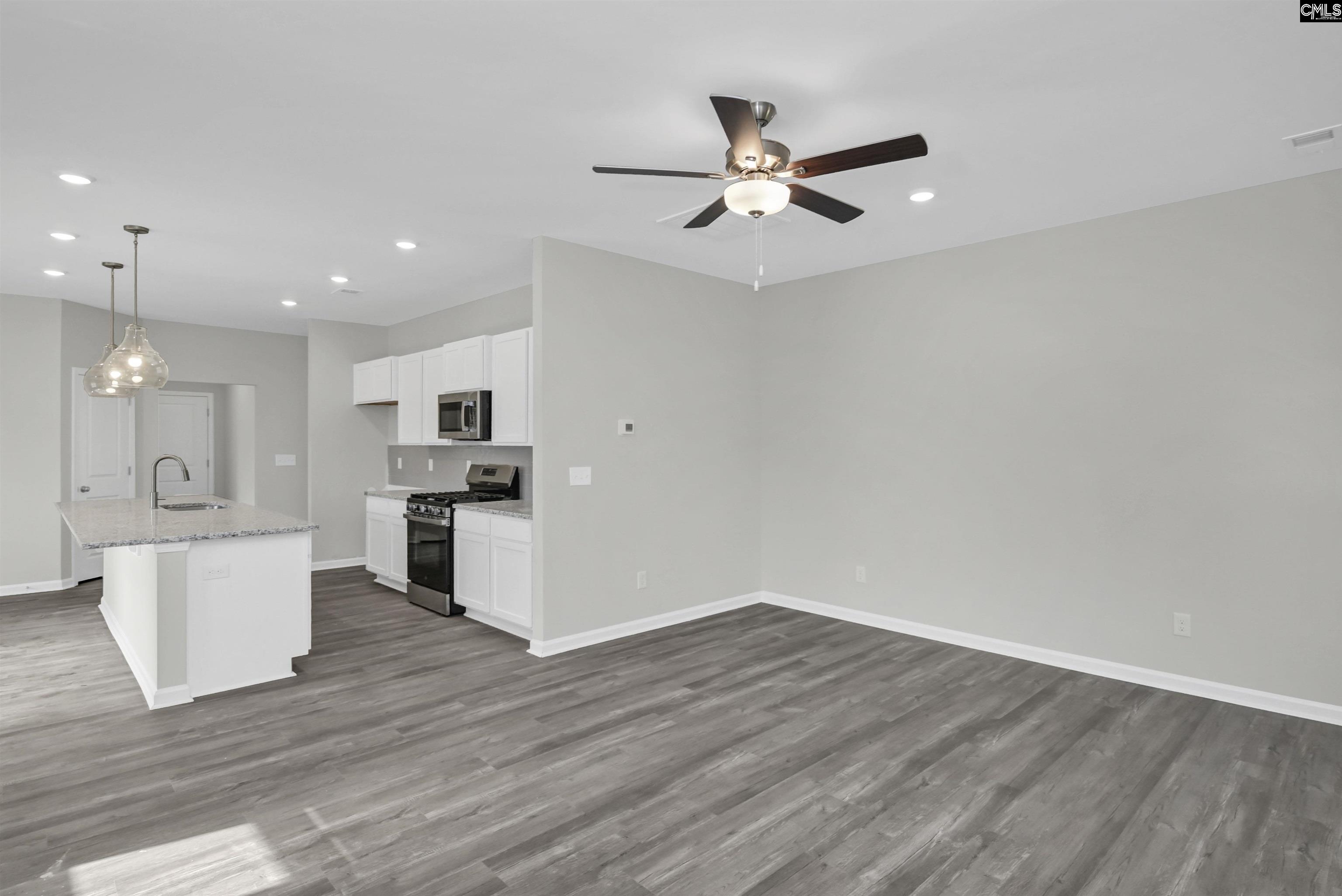 142 Middlesex Court Lugoff, SC 29078