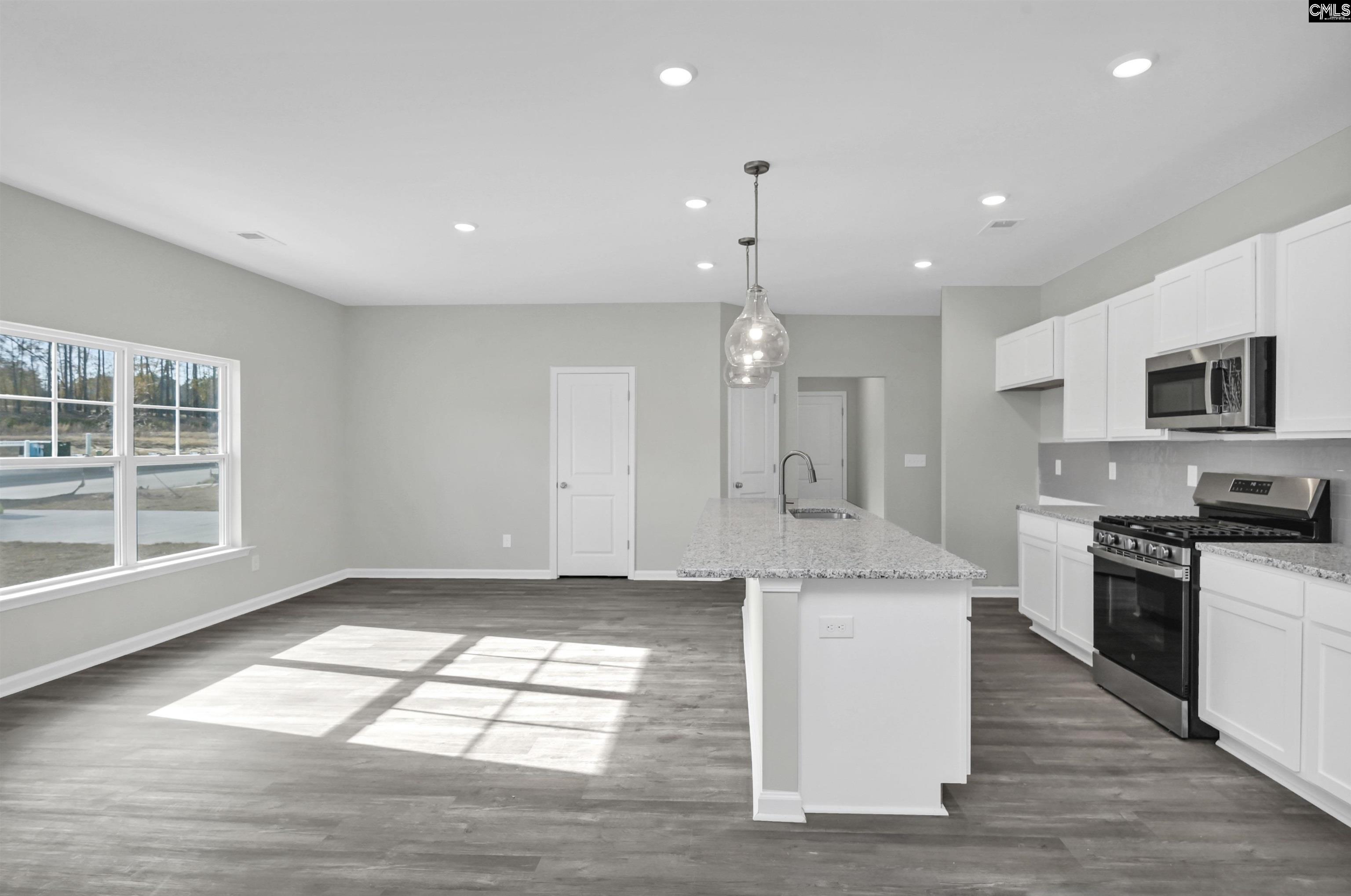 142 Middlesex Court Lugoff, SC 29078