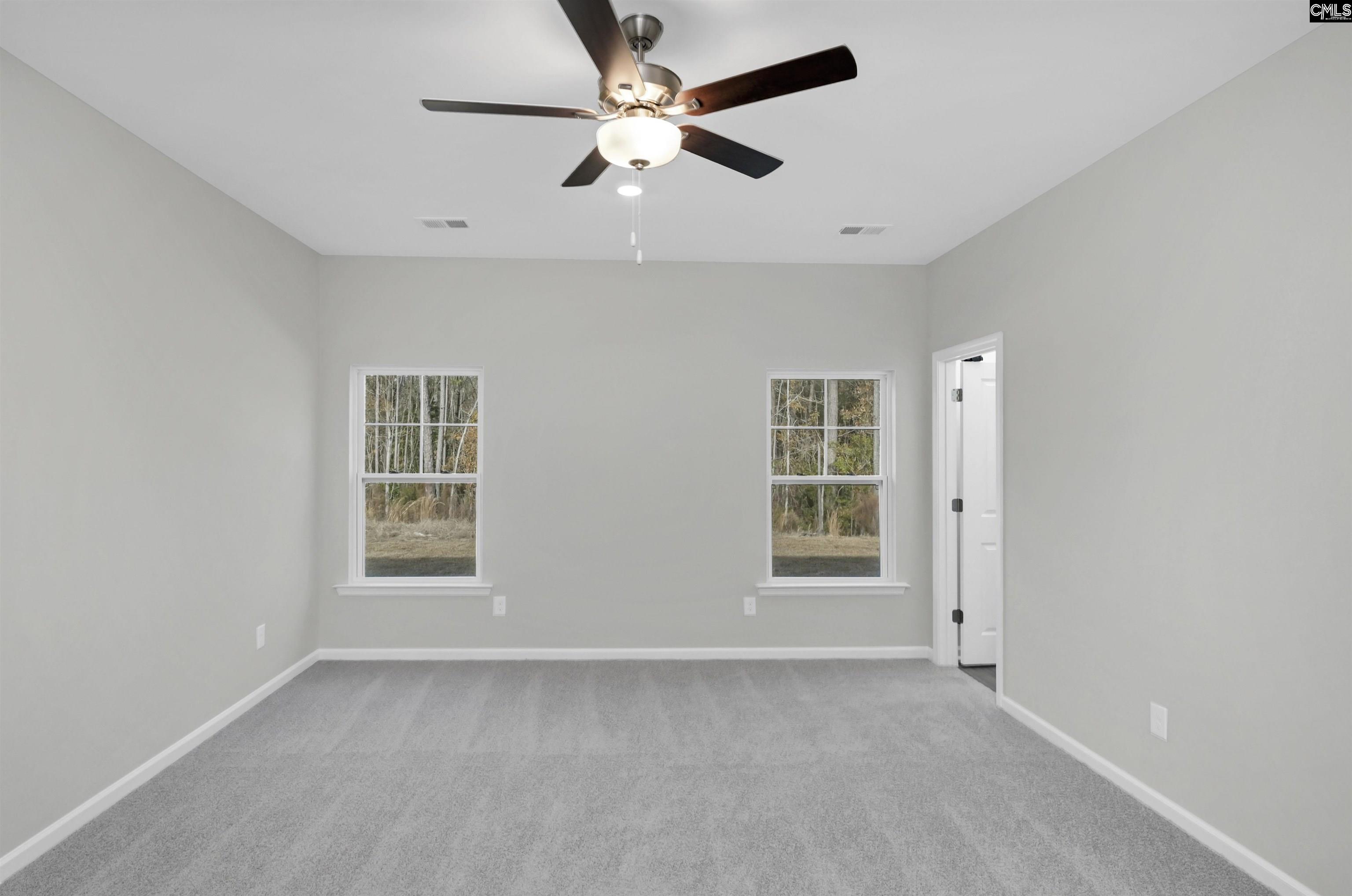 142 Middlesex Court Lugoff, SC 29078