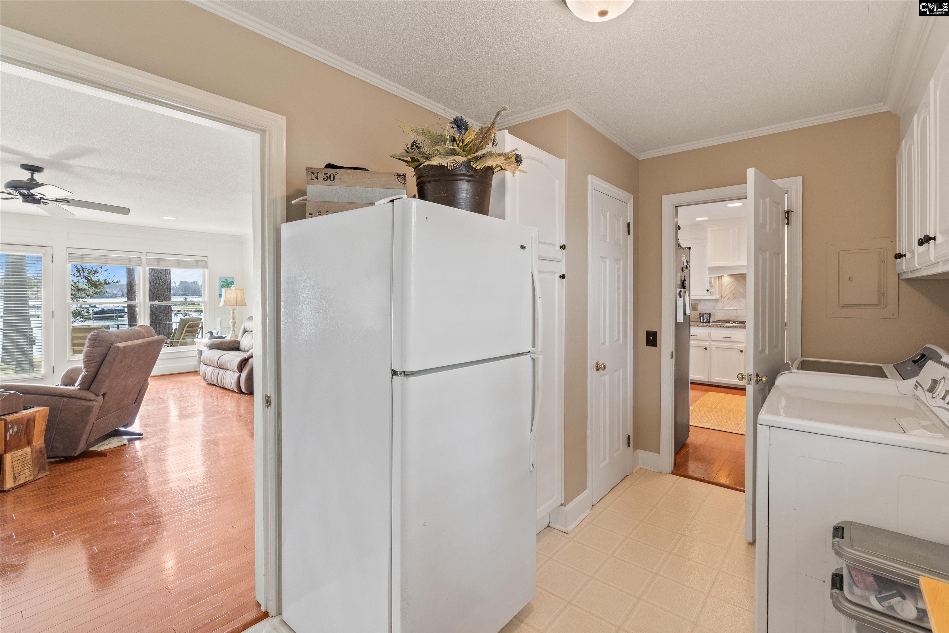 13 East Drive Chapin, SC 29036