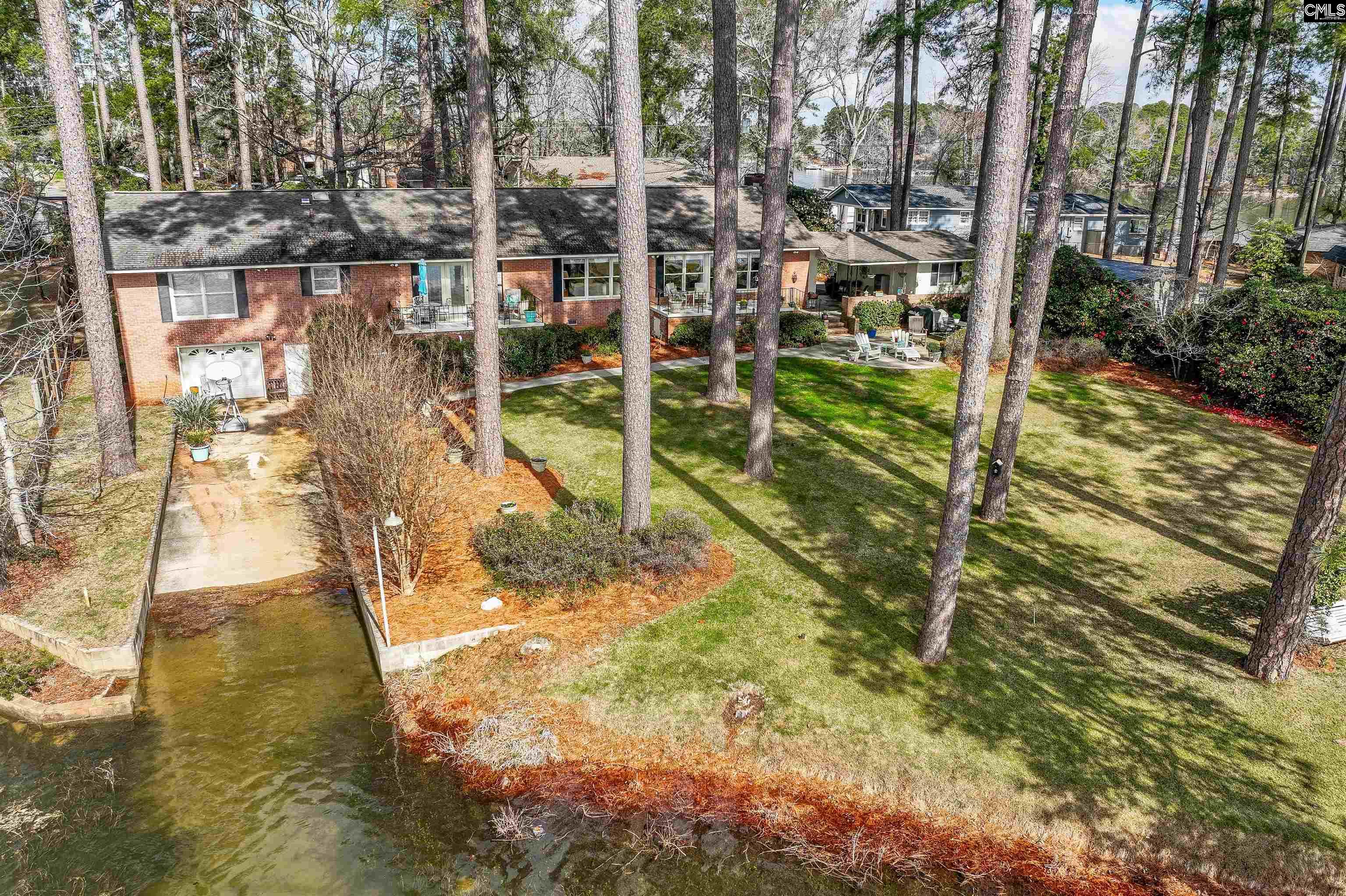 13 East Drive Chapin, SC 29036