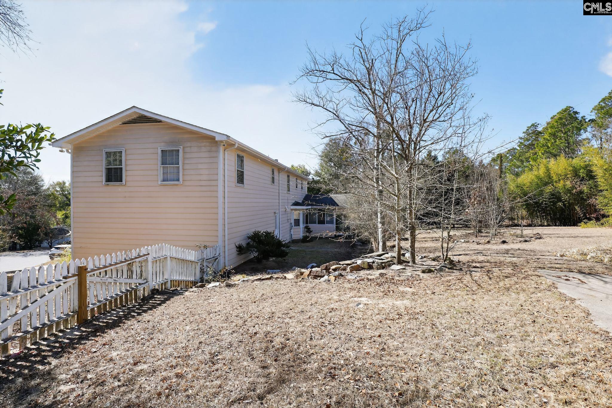 18 Belle Oaks Court Elgin, SC 29045