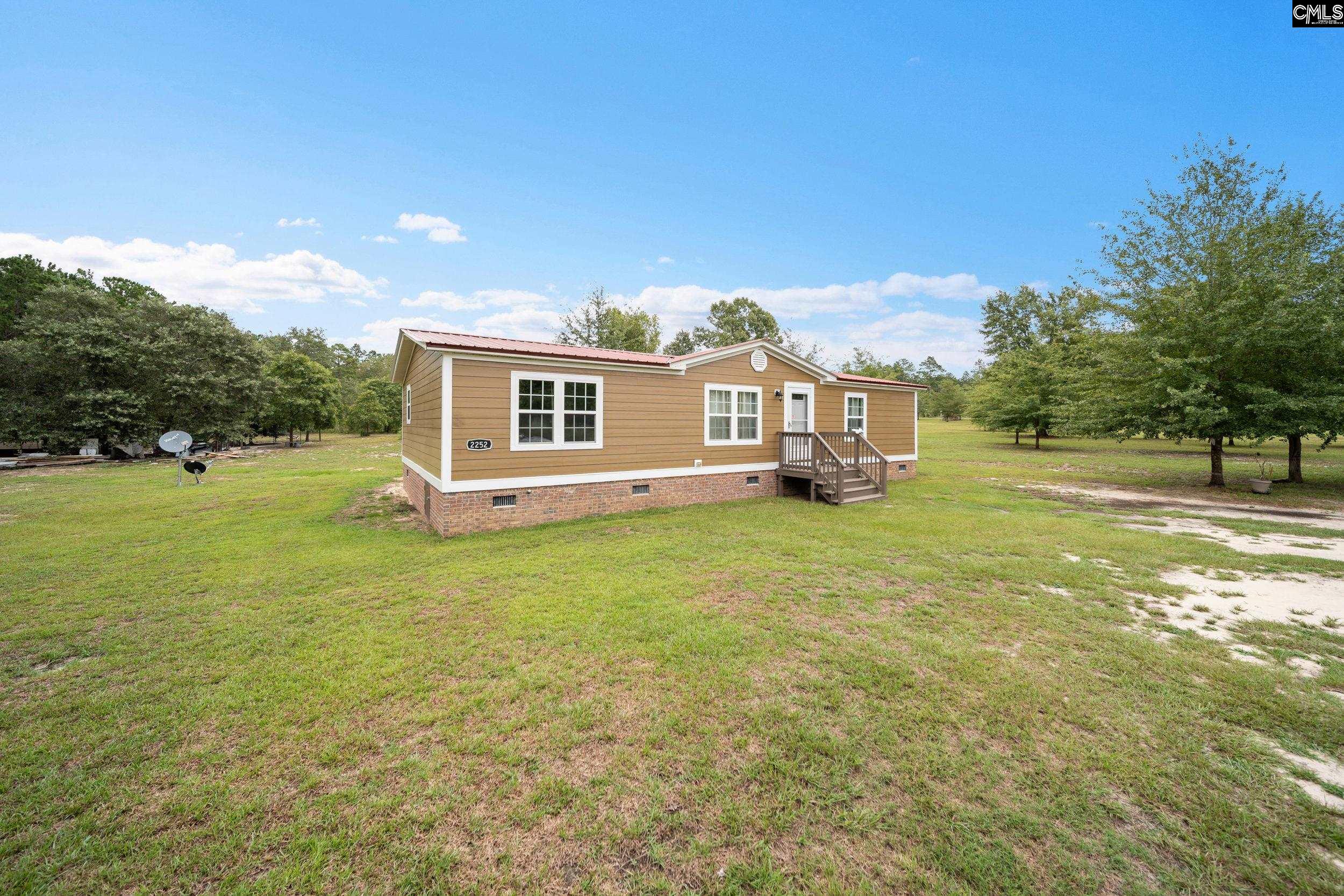 2252 Old Georgetown Road Cassatt, SC 29032