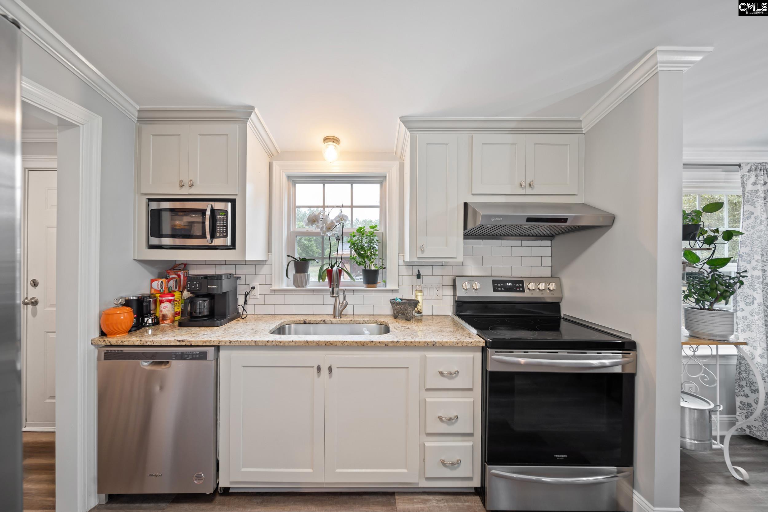 2252 Old Georgetown Road Cassatt, SC 29032