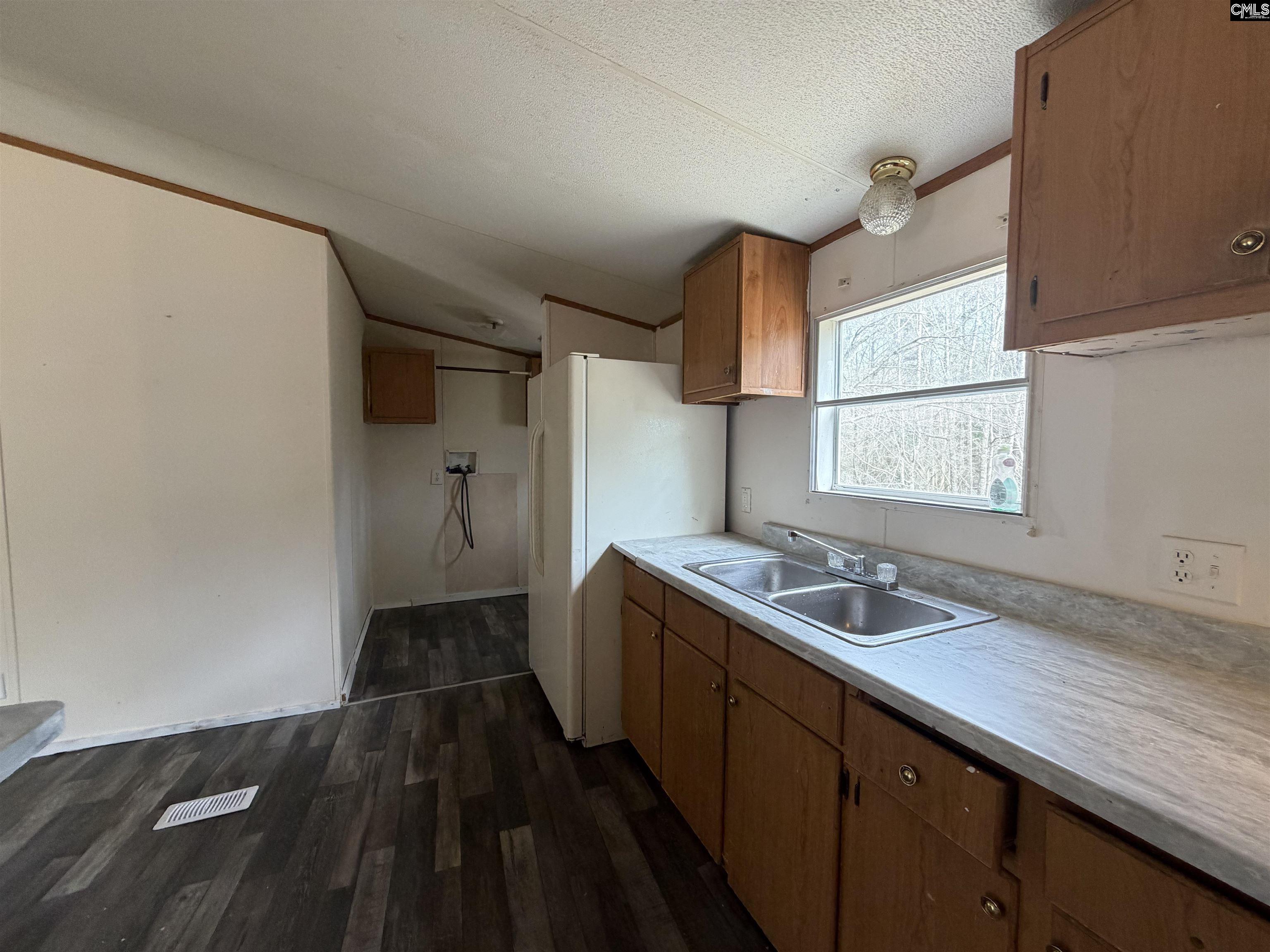 6712 E Peach Road Ridgeway, SC 29130-0000