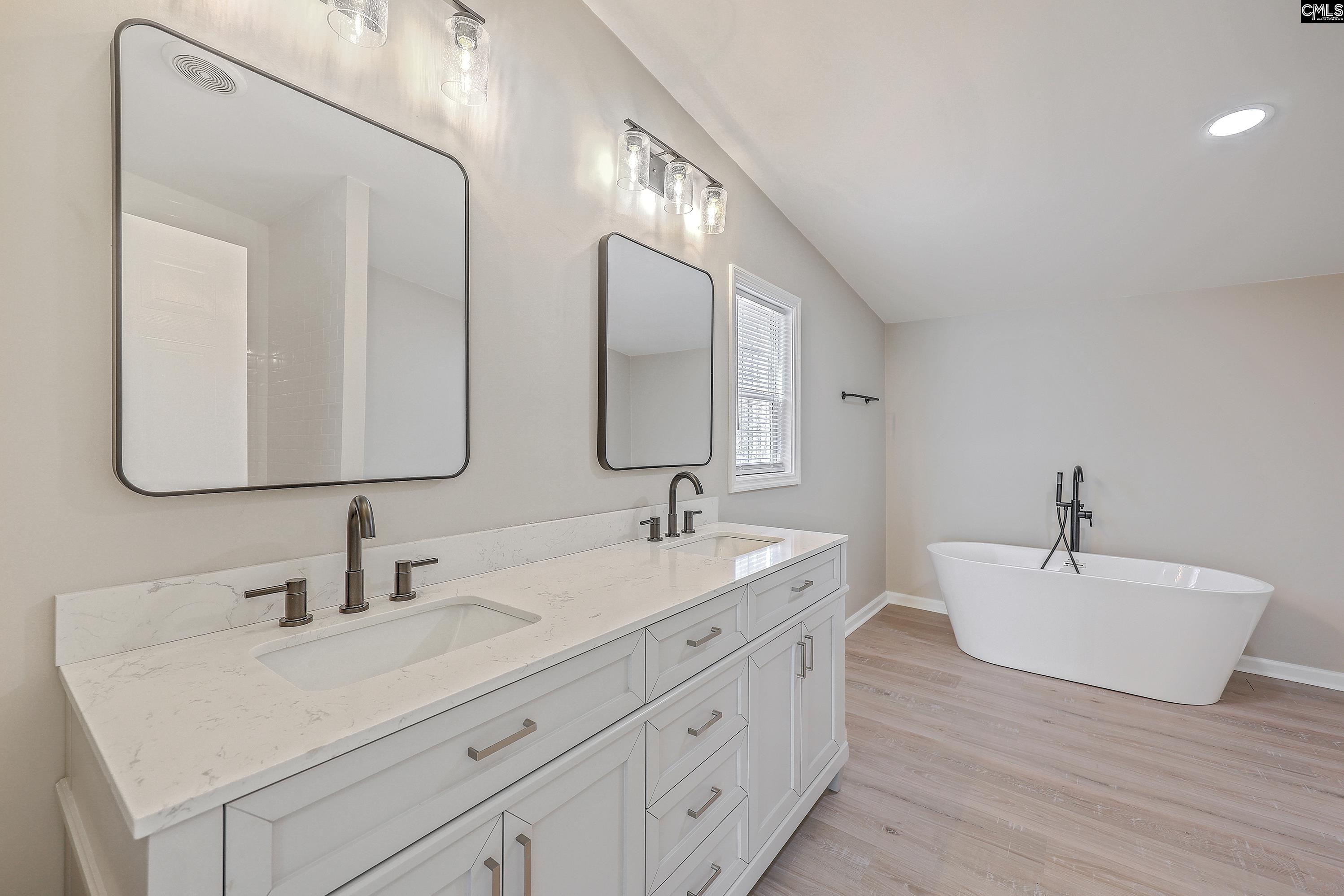 205 Riptide Road North, SC 29112