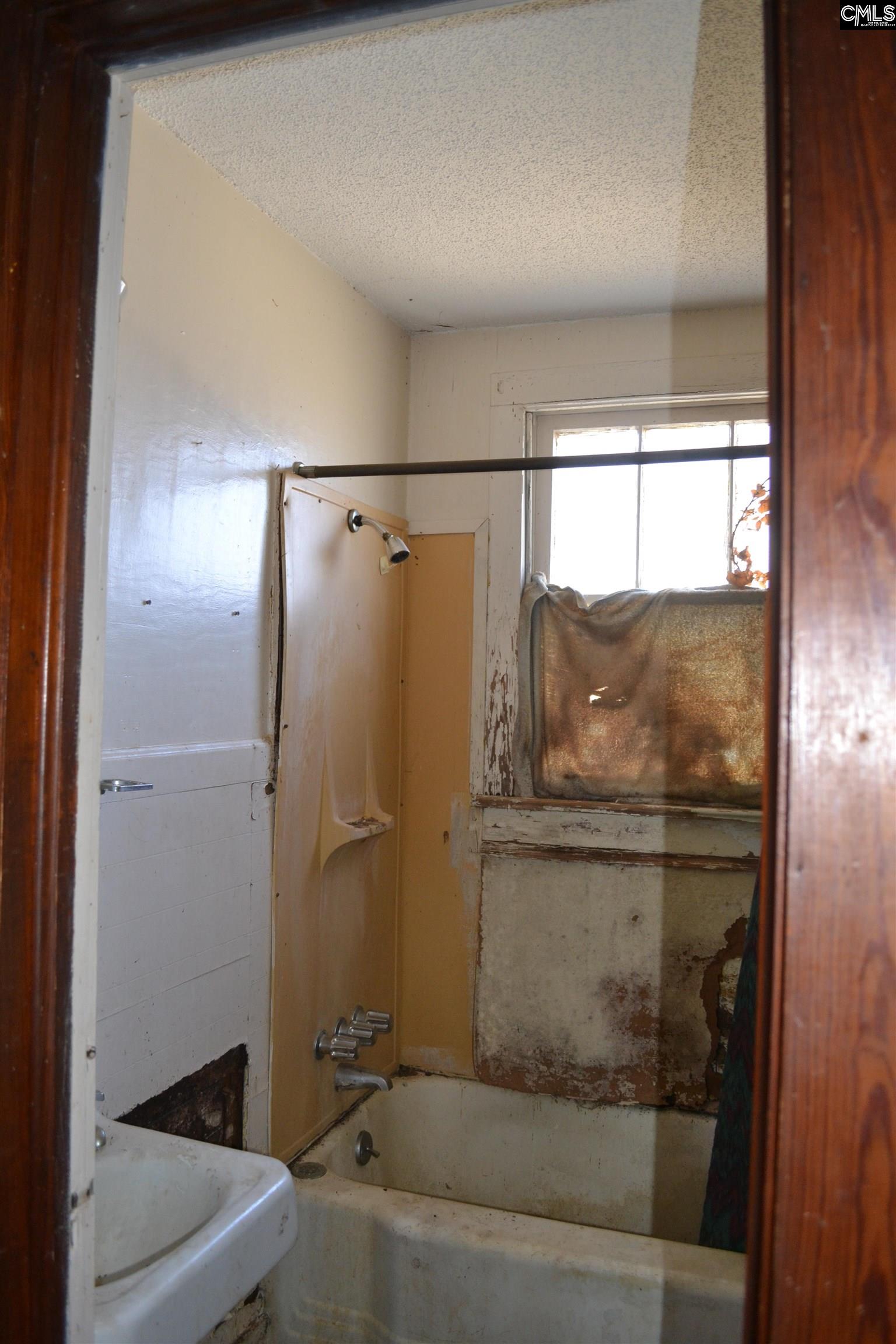 3119 Rosewood Drive Columbia, SC 29205-3434