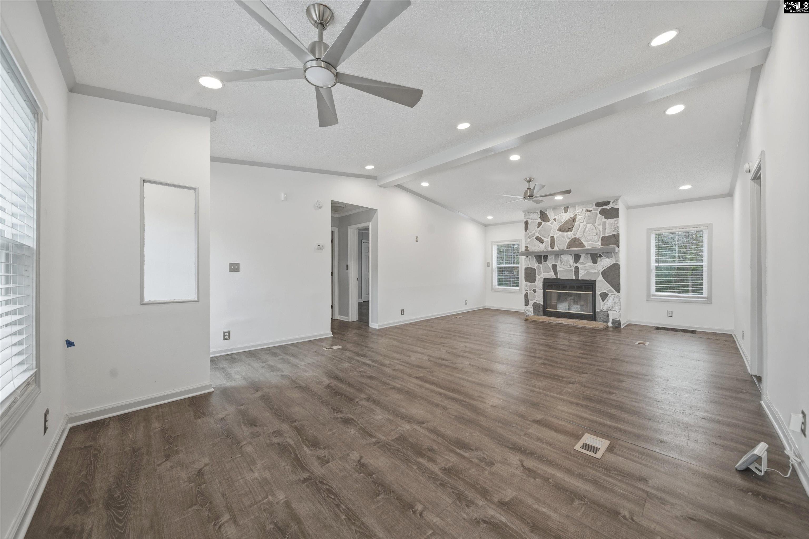 426 East Ridge Lugoff, SC 29078